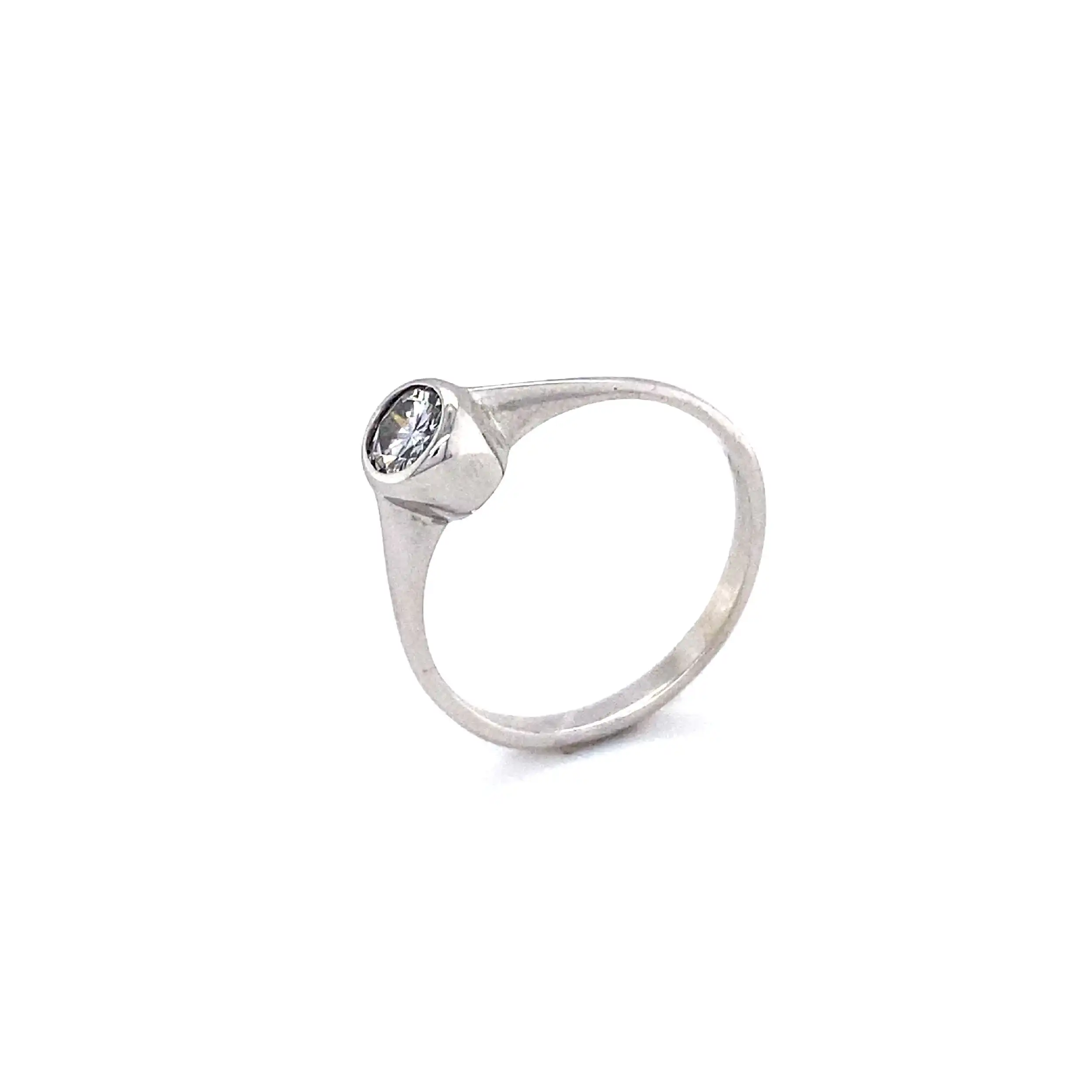 Ring Weißgold mit Brillant Ring Weißgold mit Brillant
