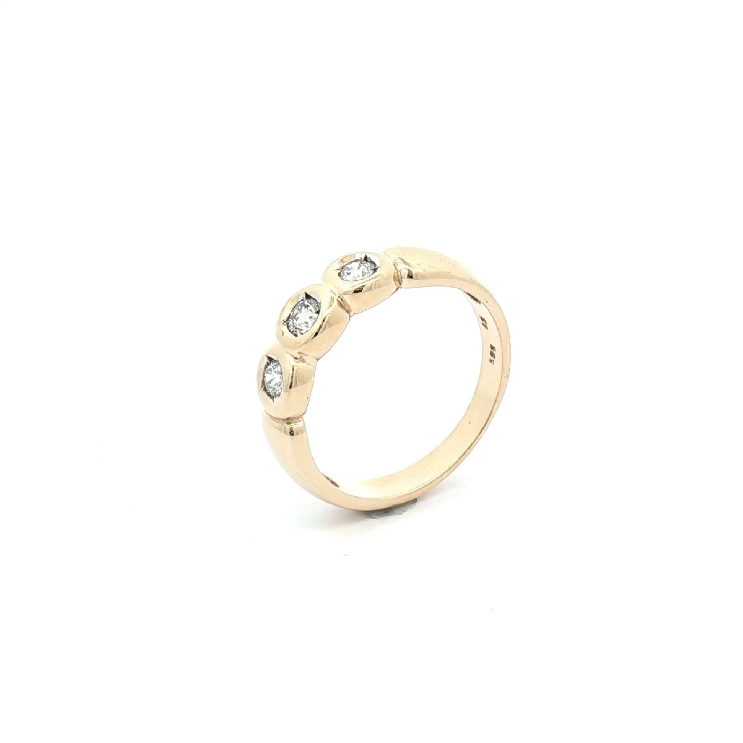 Ring Gelbgold mit 3 Brillanten Ring Gelbgold mit 3 Brillanten