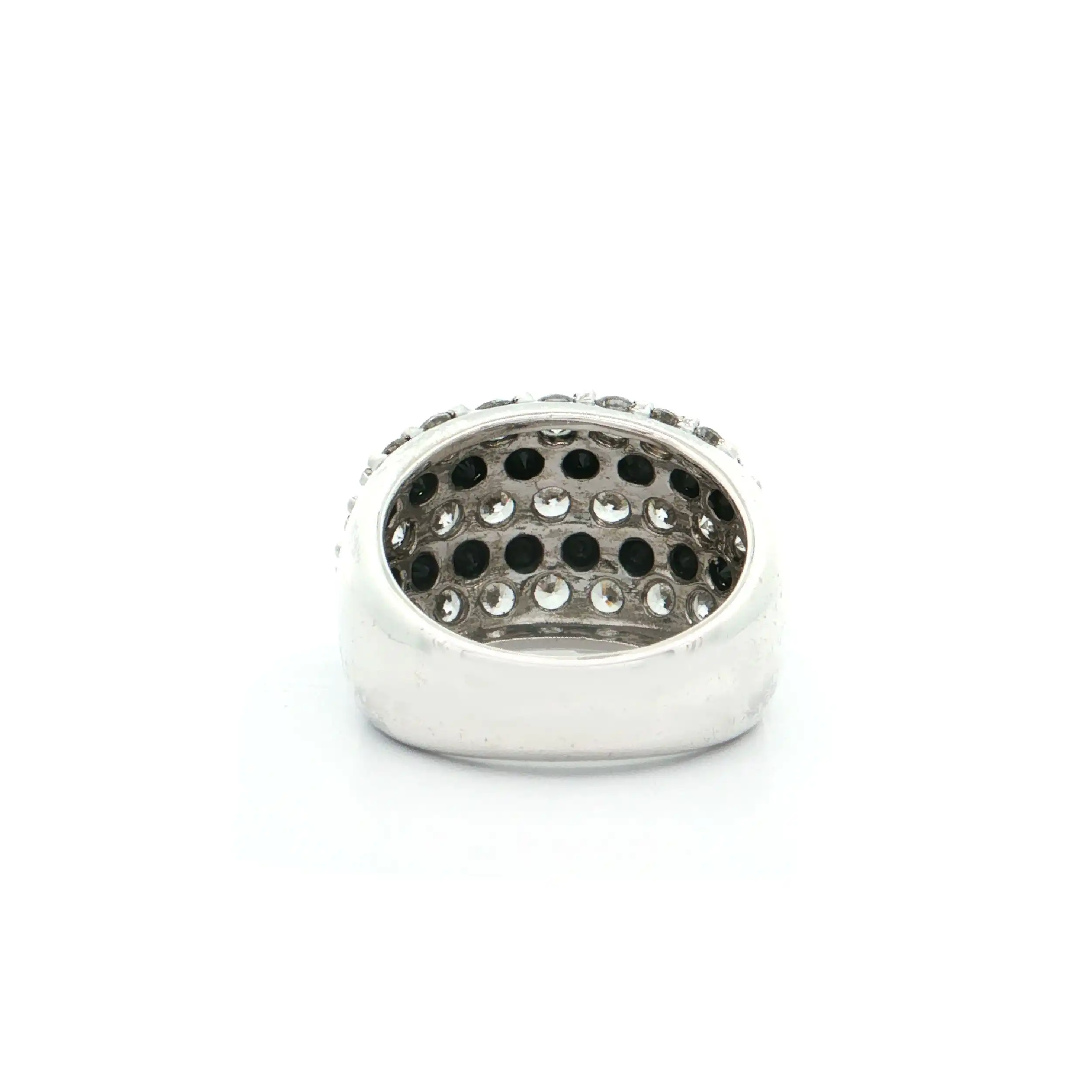 Ring Silber mit schwarzen und weißen Zirkonia Ring Silber mit schwarzen und weißen Zirkonia