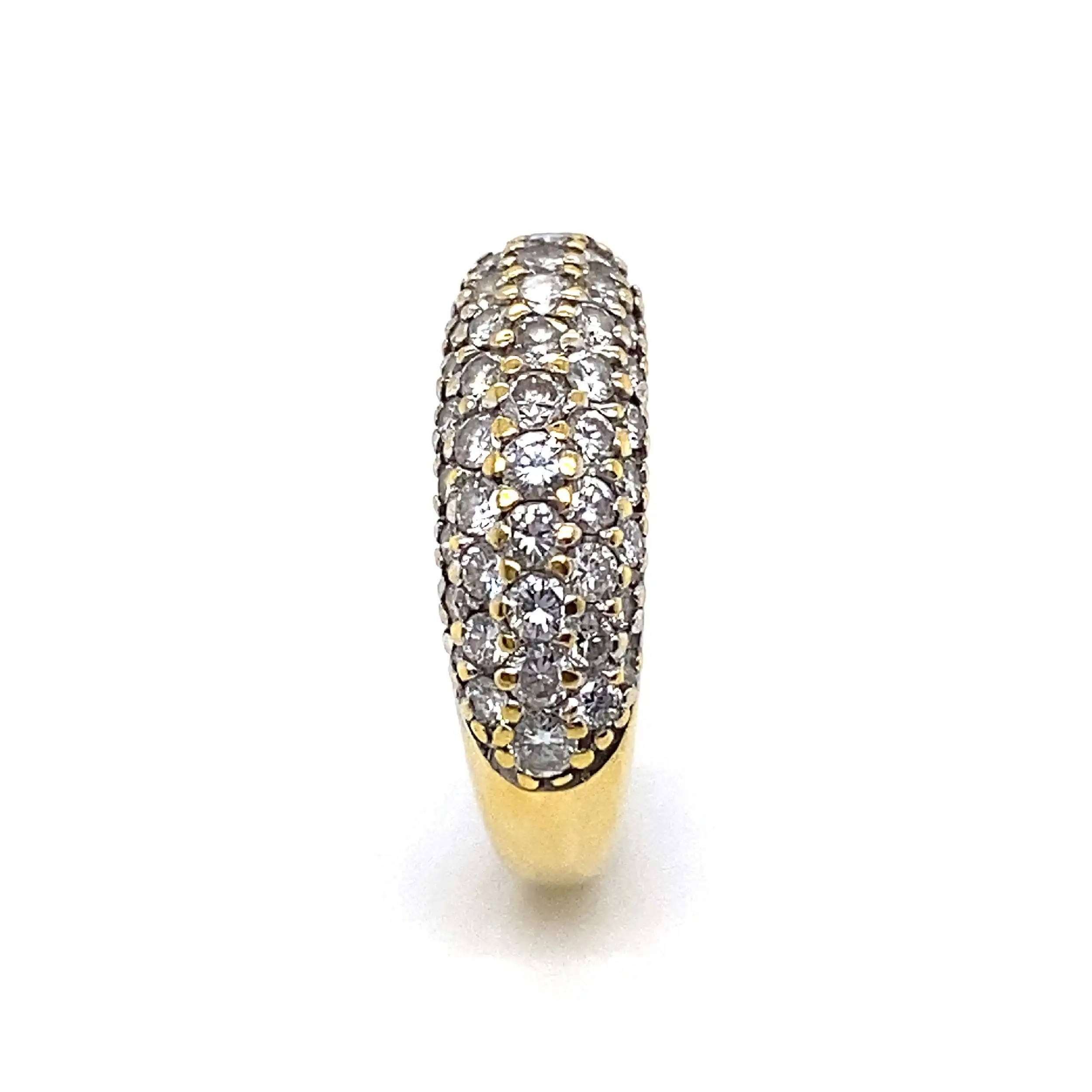 Ring mit 44 Brillanten Ring mit 44 Brillanten