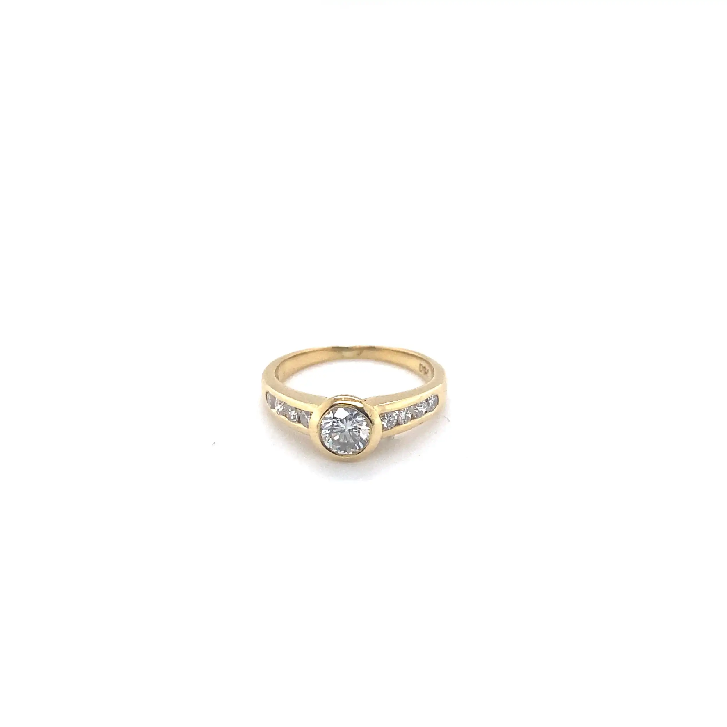 Ring Gelbgold mit Brillanten Ring Gelbgold mit Brillanten