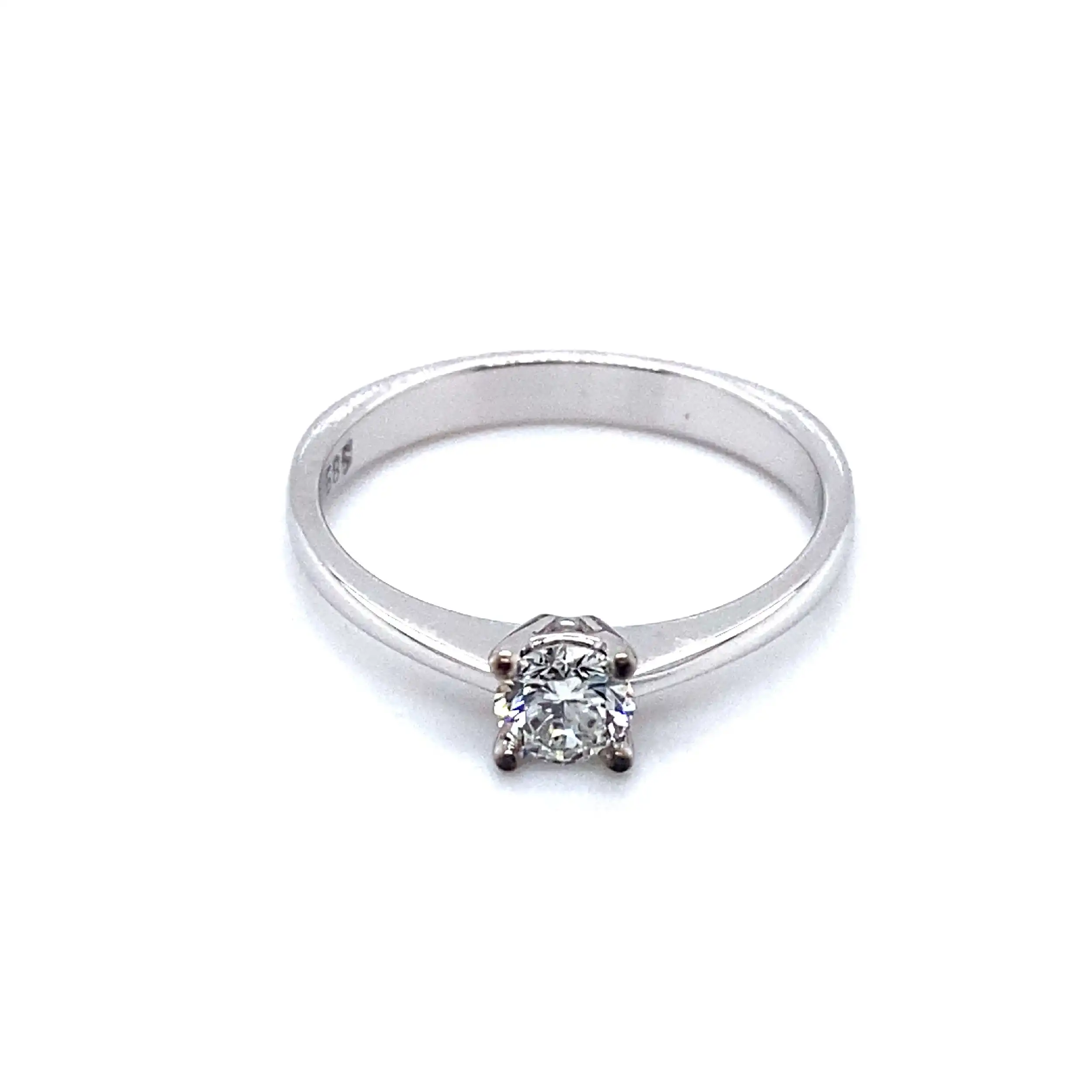 Ring Weißgold mit Solitär Brillant Ring Weißgold mit Solitär Brillant