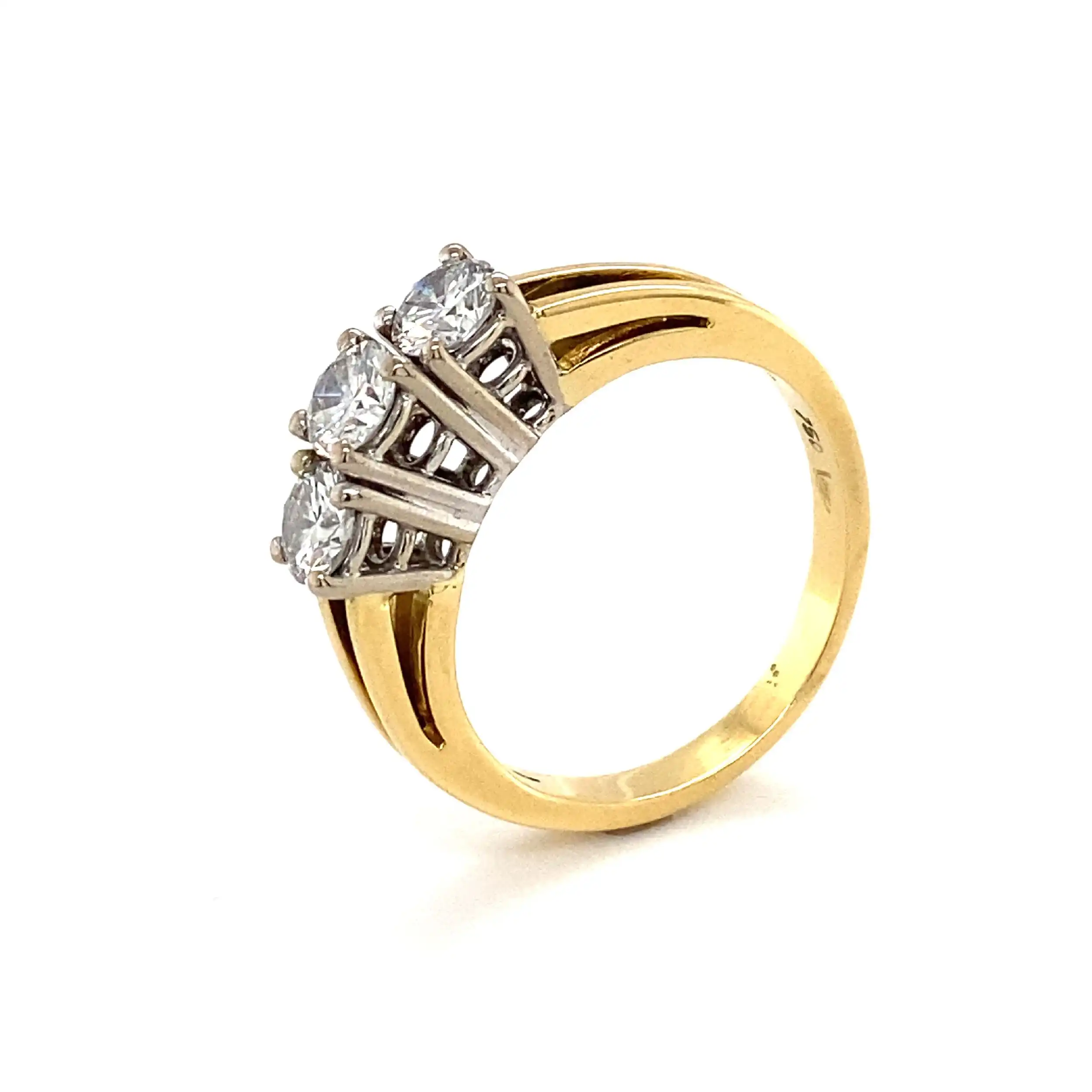 Ring Bicolor mit Brillanten Ring Bicolor mit Brillanten