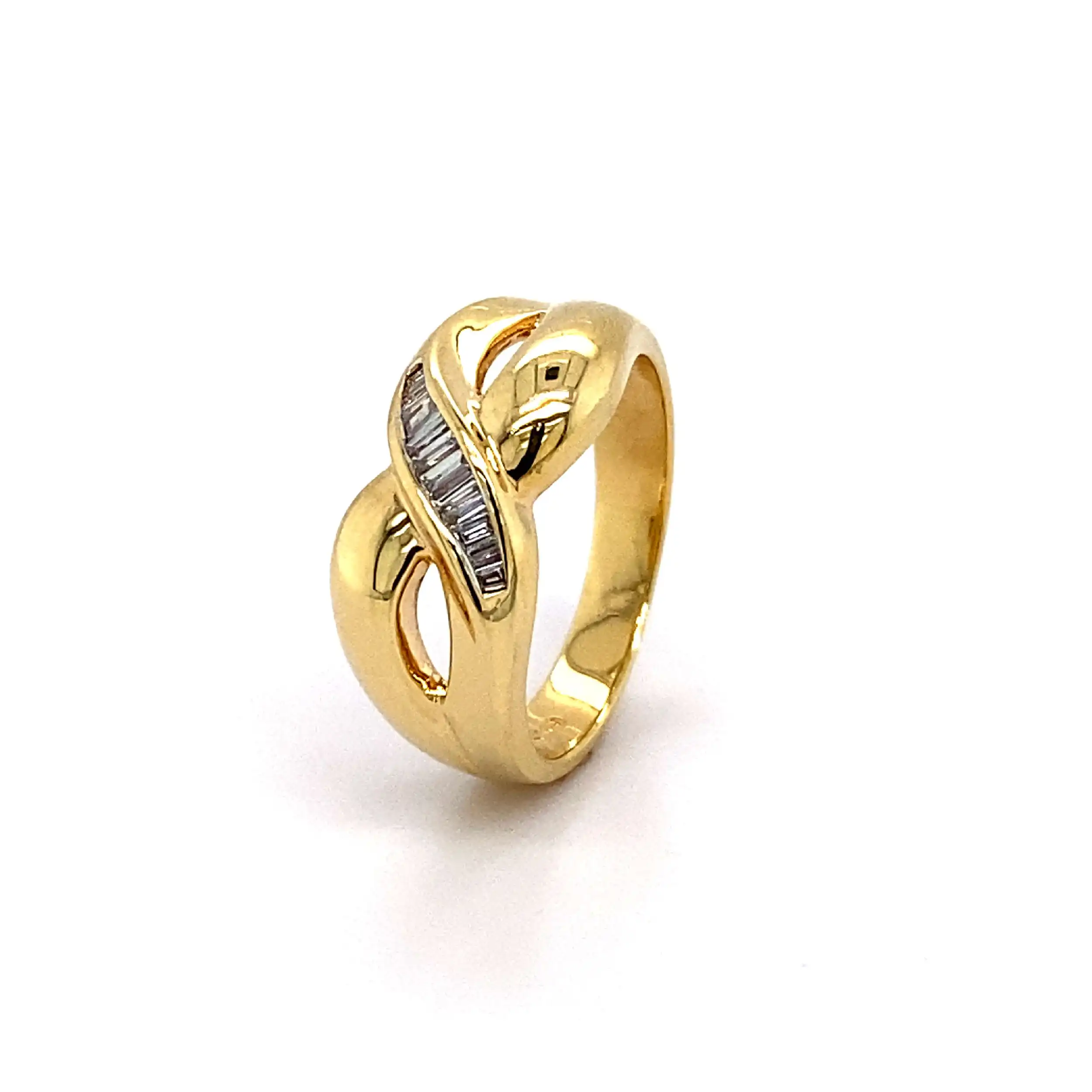 Ring Gelbgold mit Diamanten in Baguetteschliff Ring Gelbgold mit Diamanten in Baguetteschliff