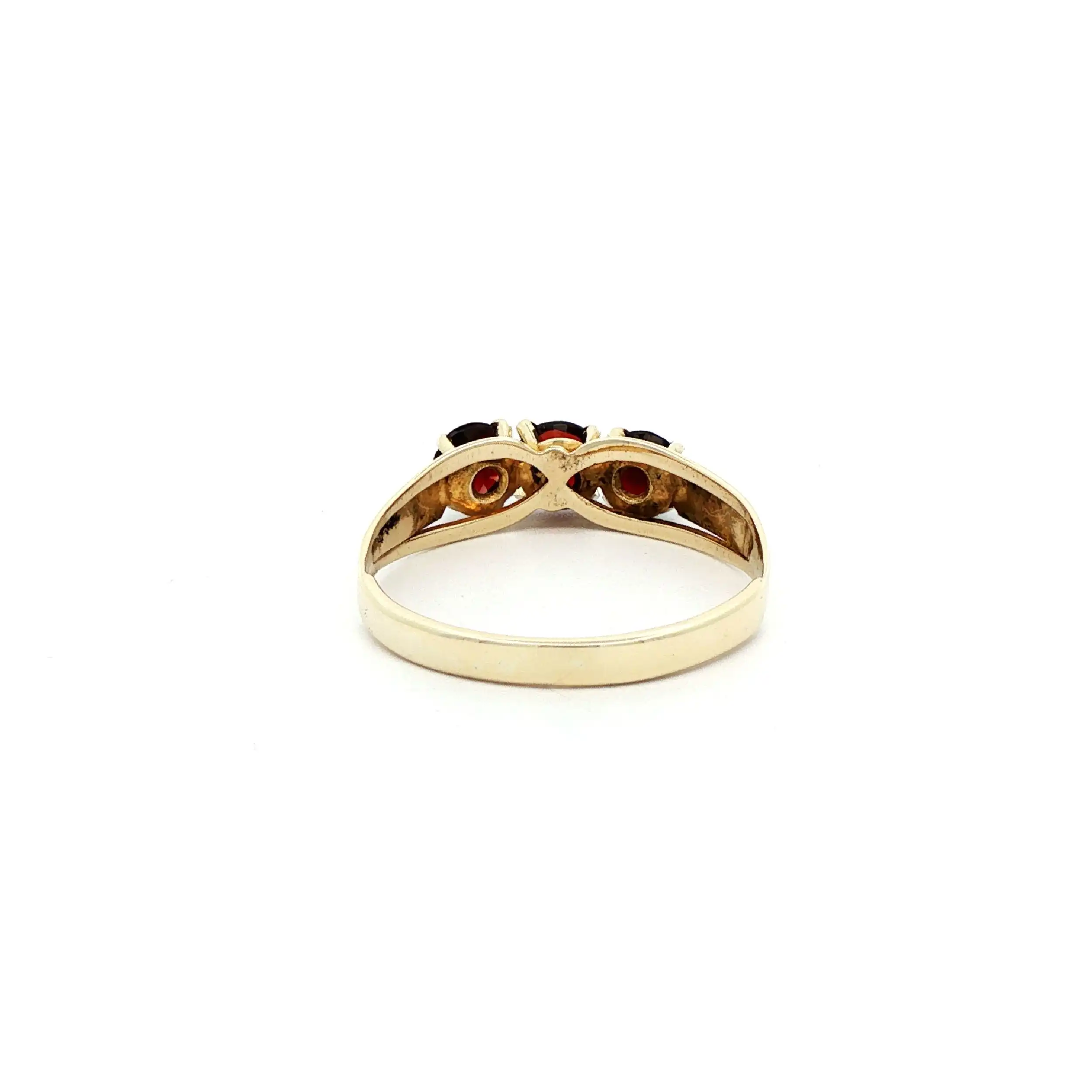 Ring Gelbgold mit Granat