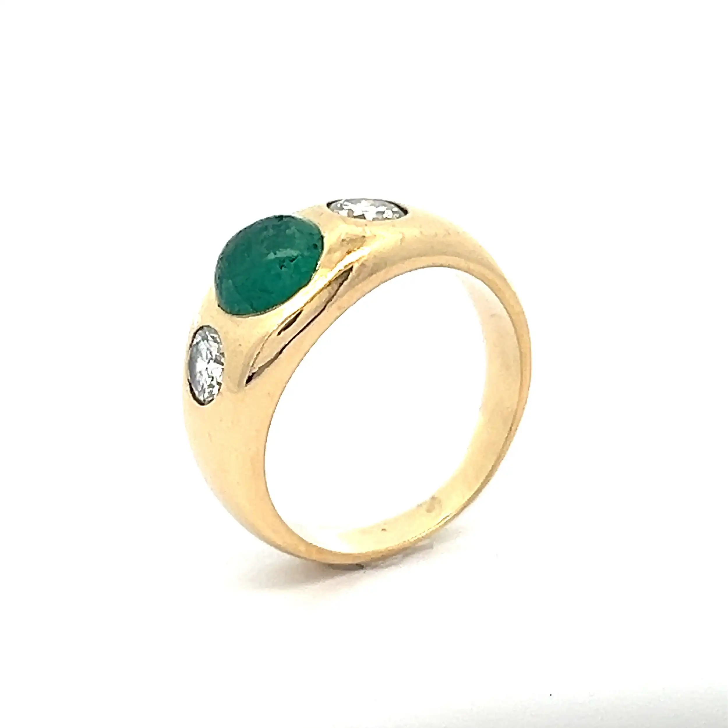 Ring Gelbgold mit Brillanten und Smaragd Cabochon