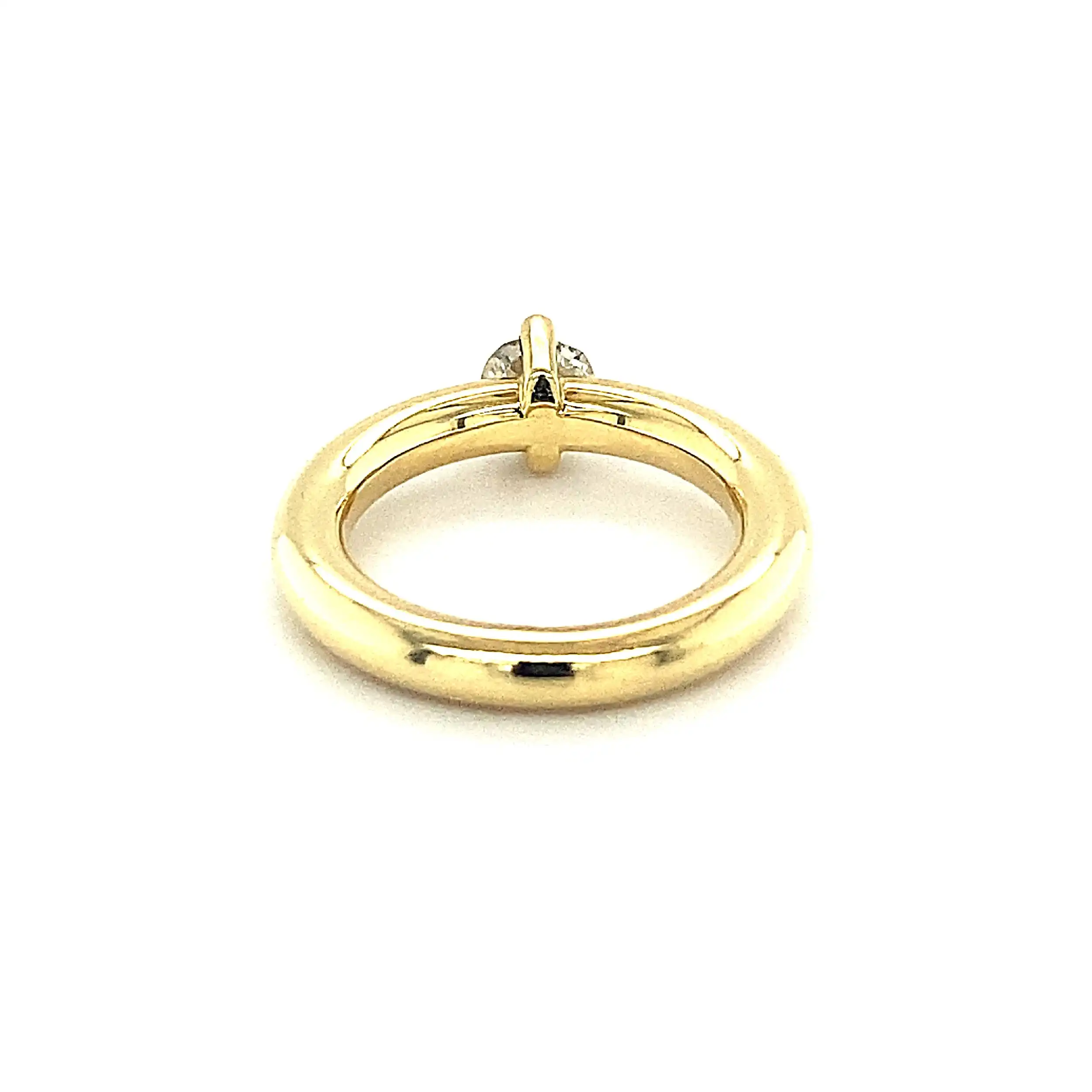 Ring Gelbgold mit Brillant in Altschliff Ring Gelbgold mit Brillant in Altschliff