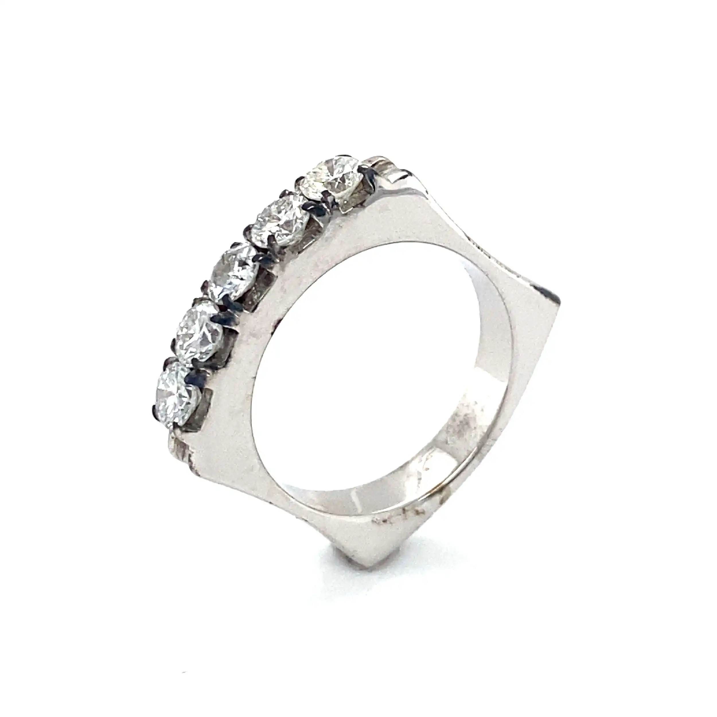 Ring Quadratisch Weißgold mit Brillanten Ring Quadratisch Weißgold mit Brillanten