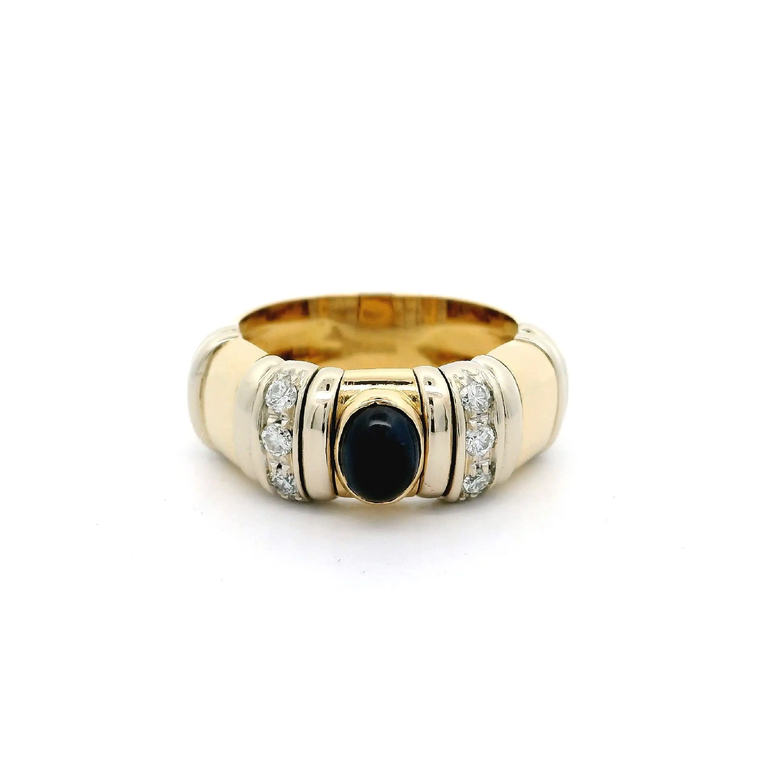 Ring Bicolor mit Saphir Cabochon & Brillanten Ring Bicolor mit Saphir Cabochon & Brillanten