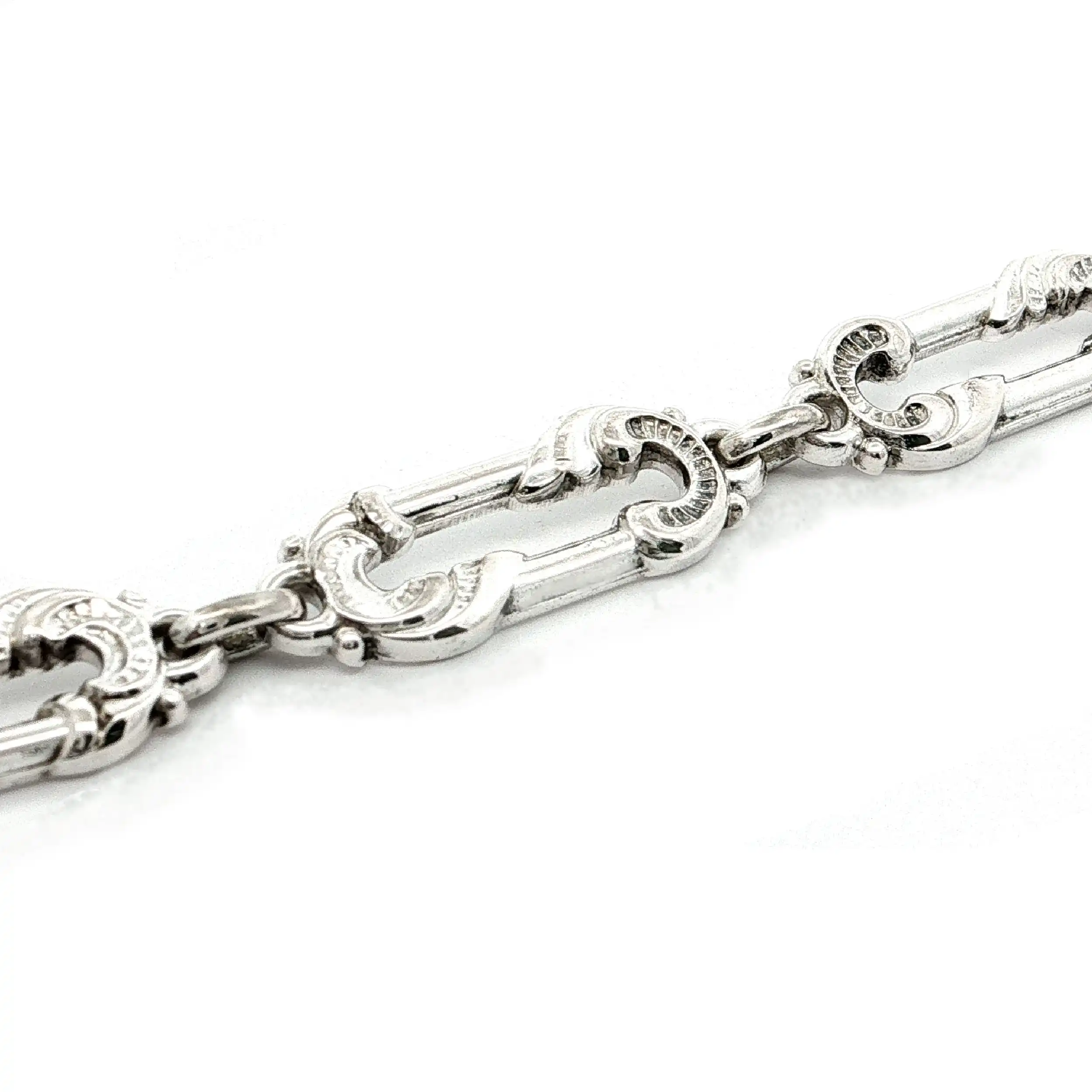 Vintage Kettenarmband mit verzierten Gliedern — Silber