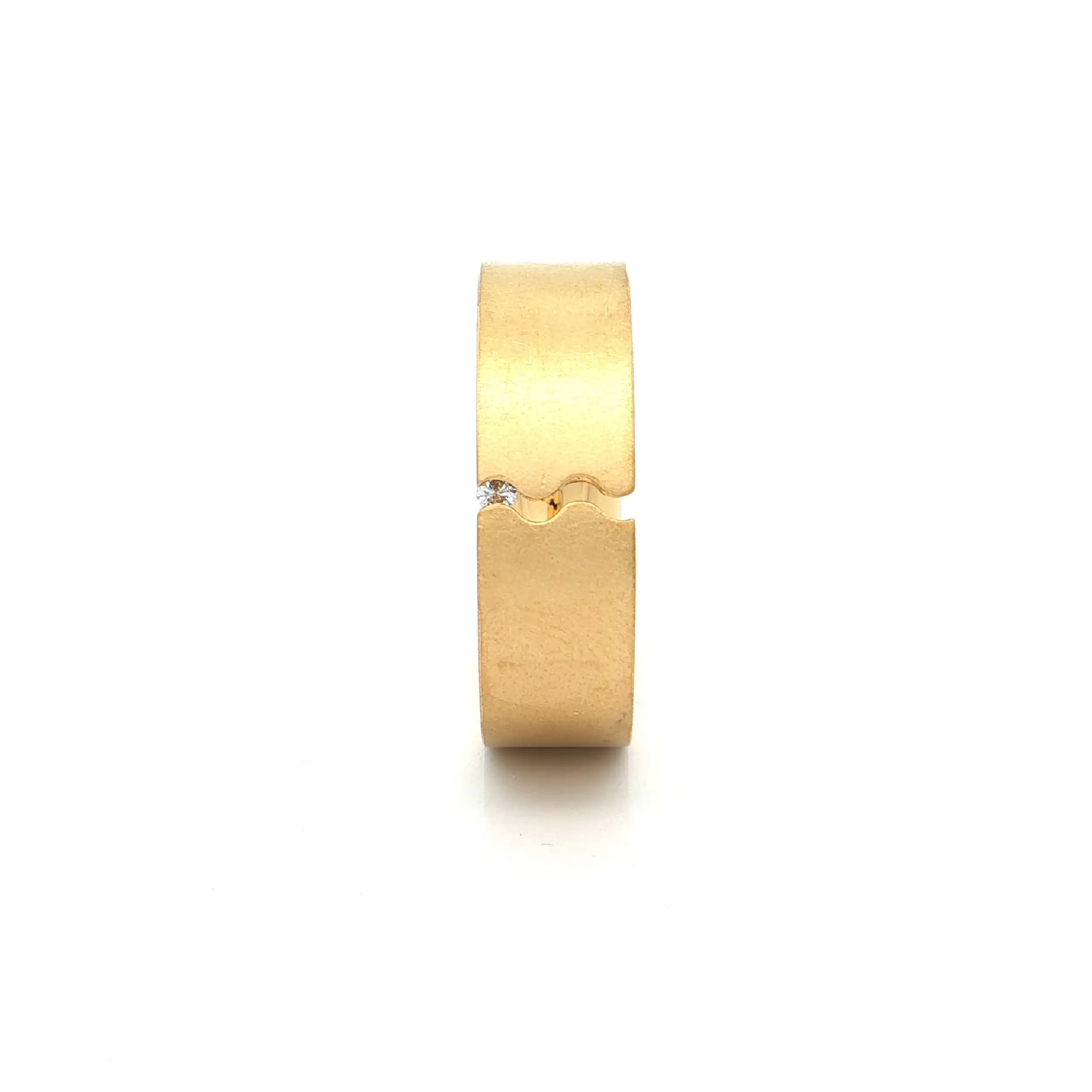 Niessing Ring Gelbgold mit Brillant "Wave" Niessing Ring Gelbgold mit Brillant "Wave"
