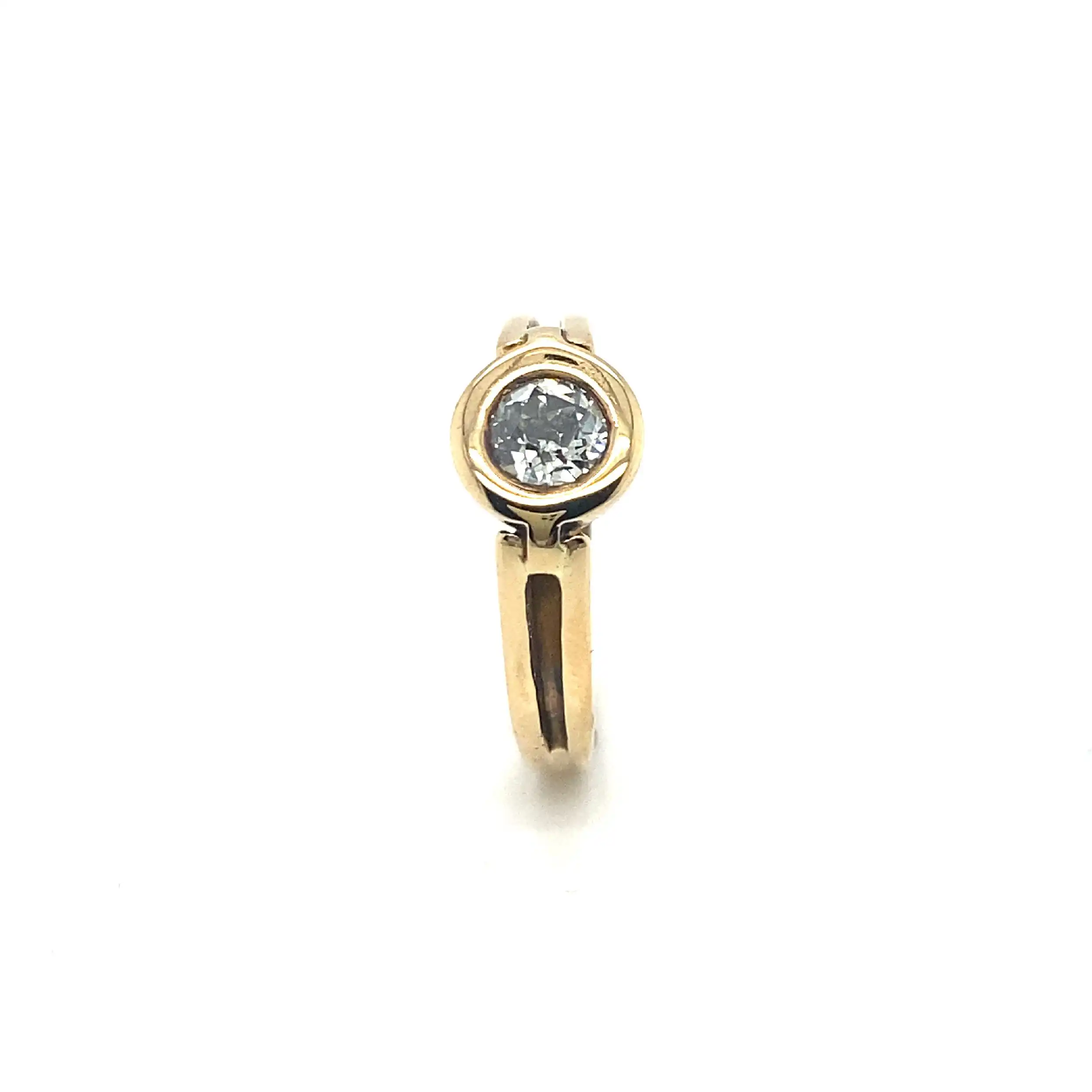 Ring Gelbgold mit Altschliffdiamant Ring Gelbgold mit Altschliffdiamant