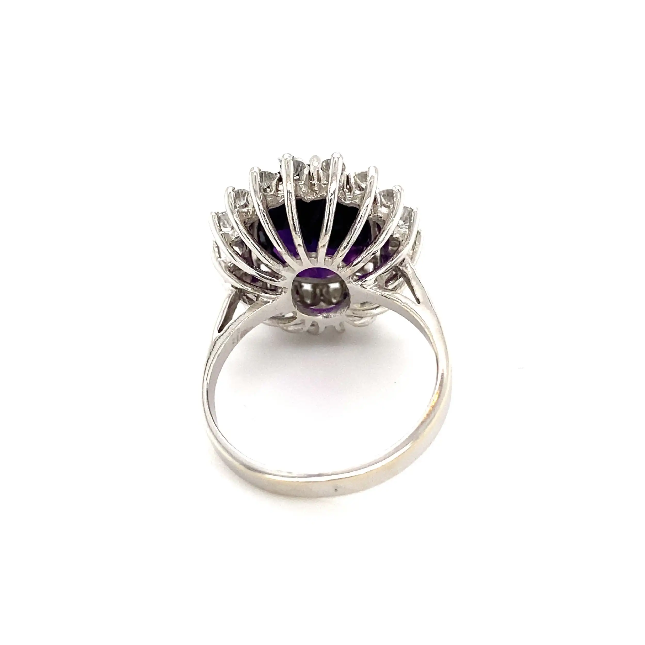 Ring Weißgold mit Amethyst & Brillanten