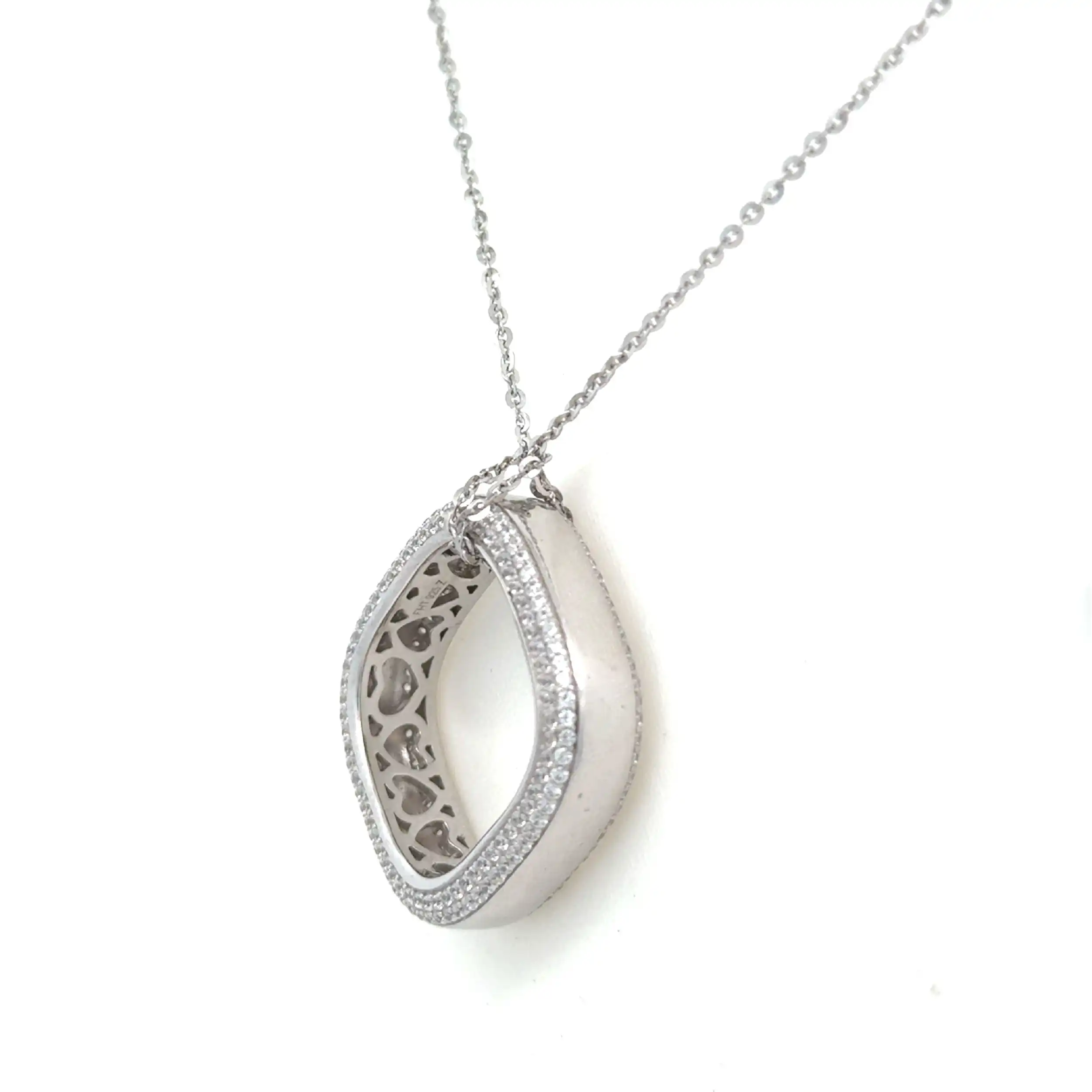 Collier Silber mit eckigem Anhänger mit 248 Zirkonia