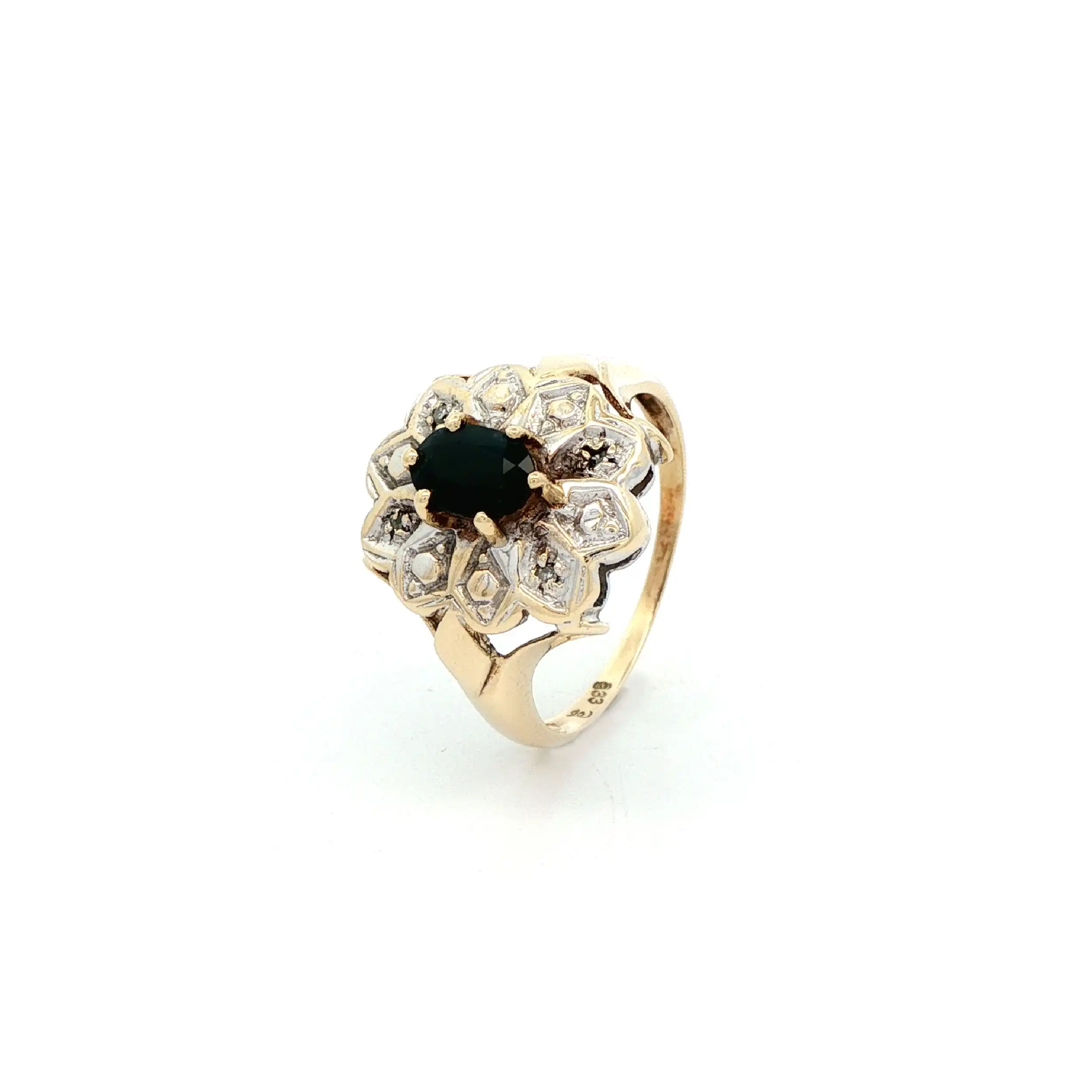Ring Bicolor mit Saphir und Diamanten