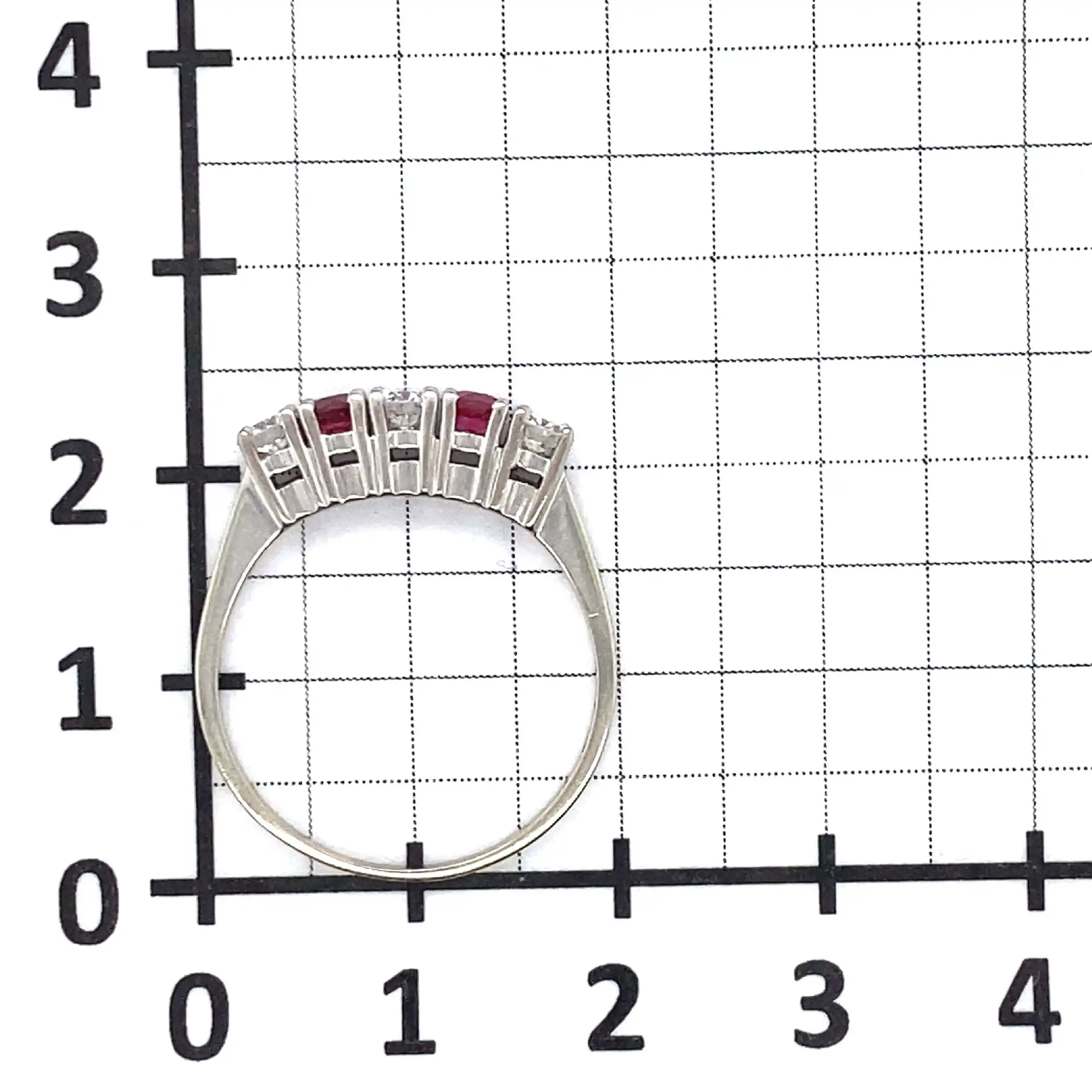 Ring Weißgold mit Rubinen und Brillanten Ring Weißgold mit Rubinen und Brillanten