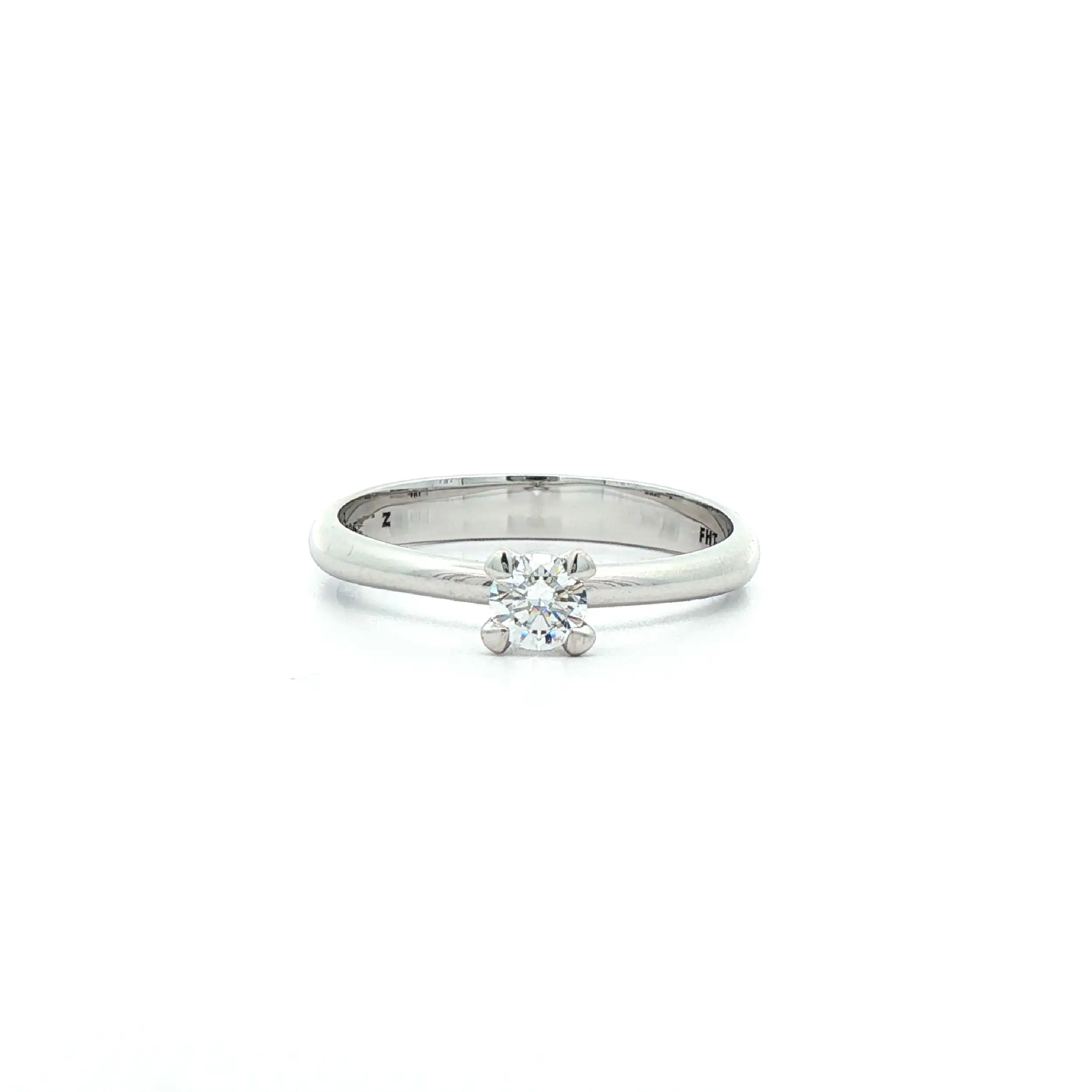 Ring Weißgold mit Brillant Ring Weißgold mit Brillant