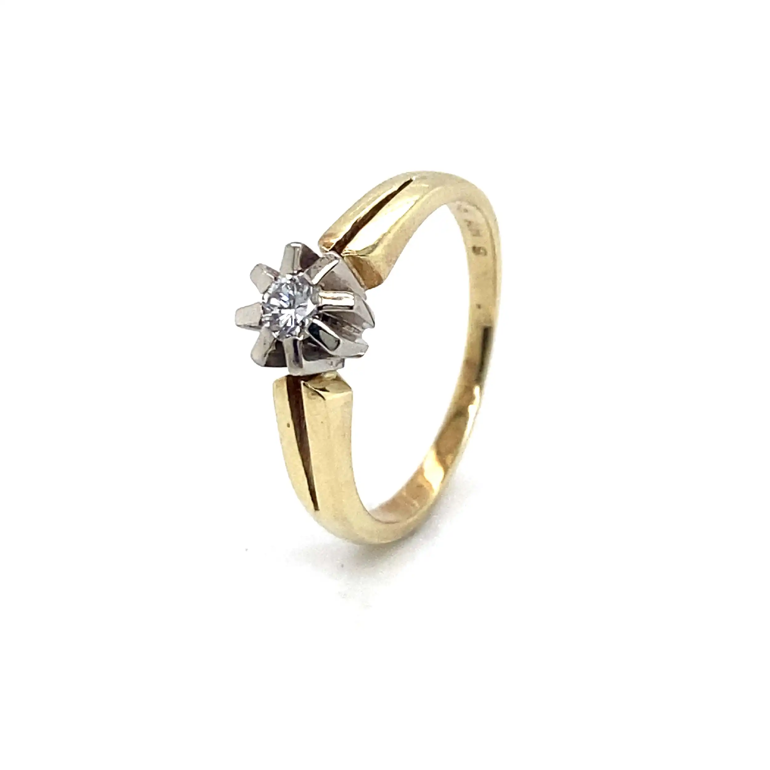 Ring Gelbgold mit Brillant Ring Gelbgold mit Brillant