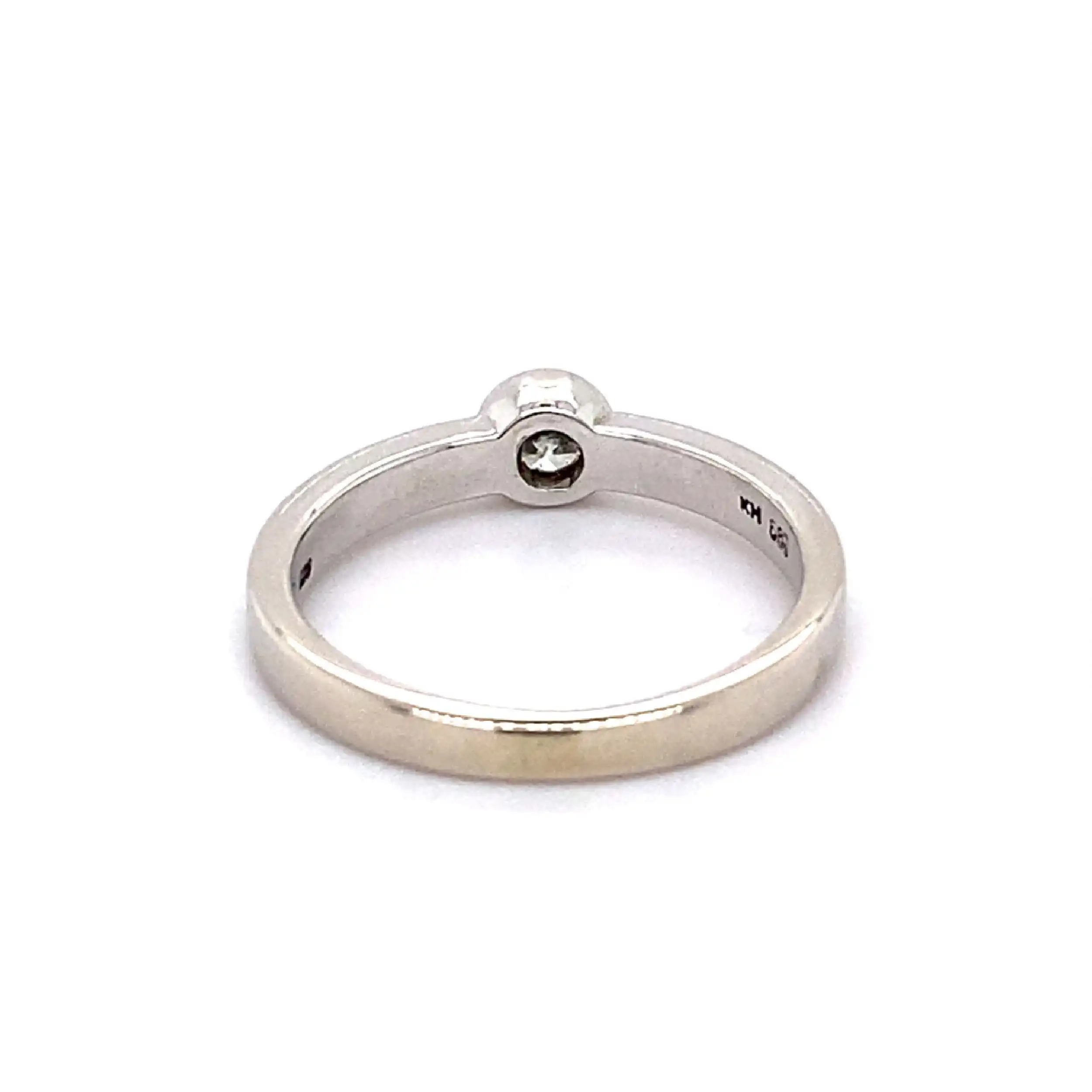 Ring Weißgold mit Solitär Brillant, graviert mit 0,20ct Ring Weißgold mit Solitär Brillant, graviert mit 0,20ct