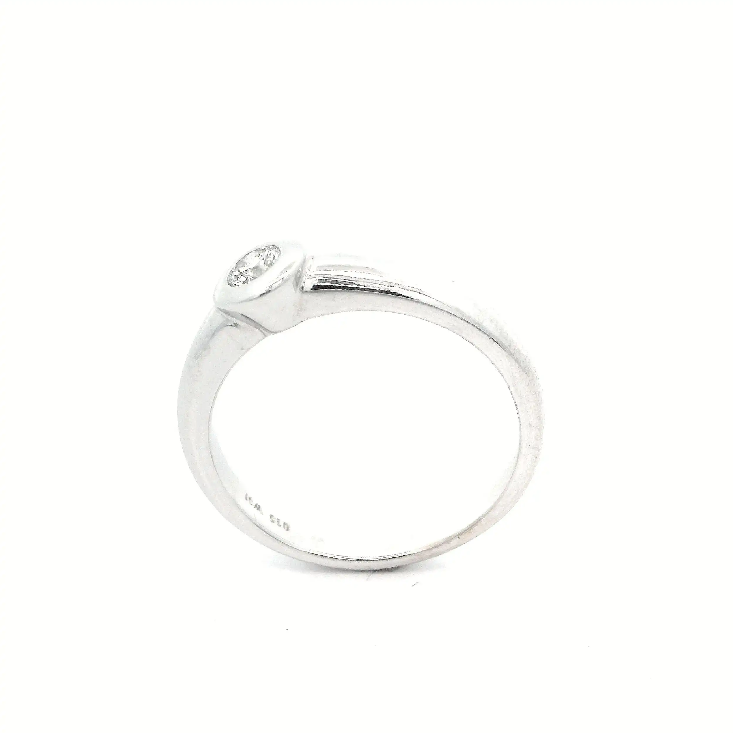 Ring Weißgold Christ, graviert mit 0,15ct Ring Weißgold Christ, graviert mit 0,15ct