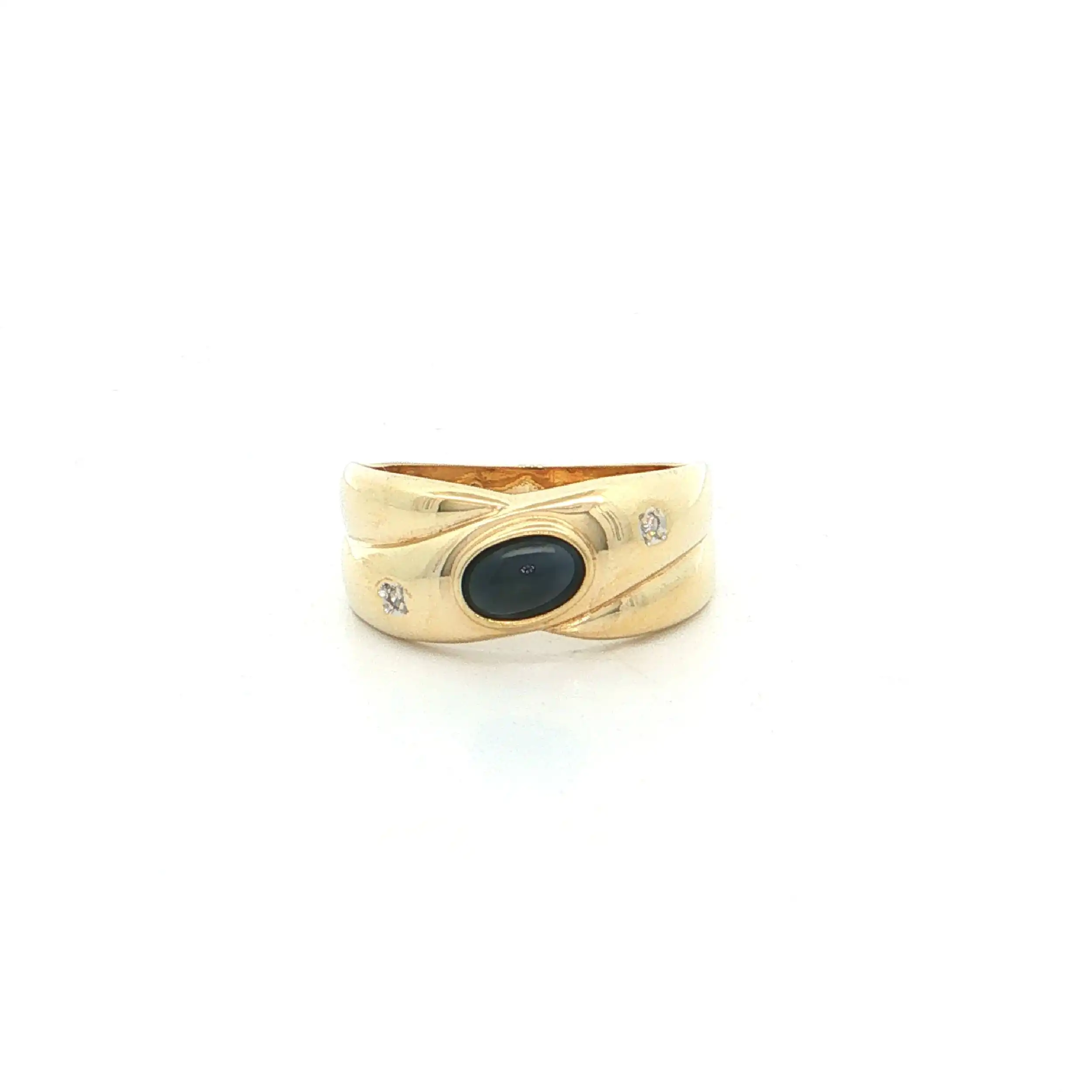Ring Gelbgold mit Saphir Cabochon und Diamanten Ring Gelbgold mit Saphir Cabochon und Diamanten