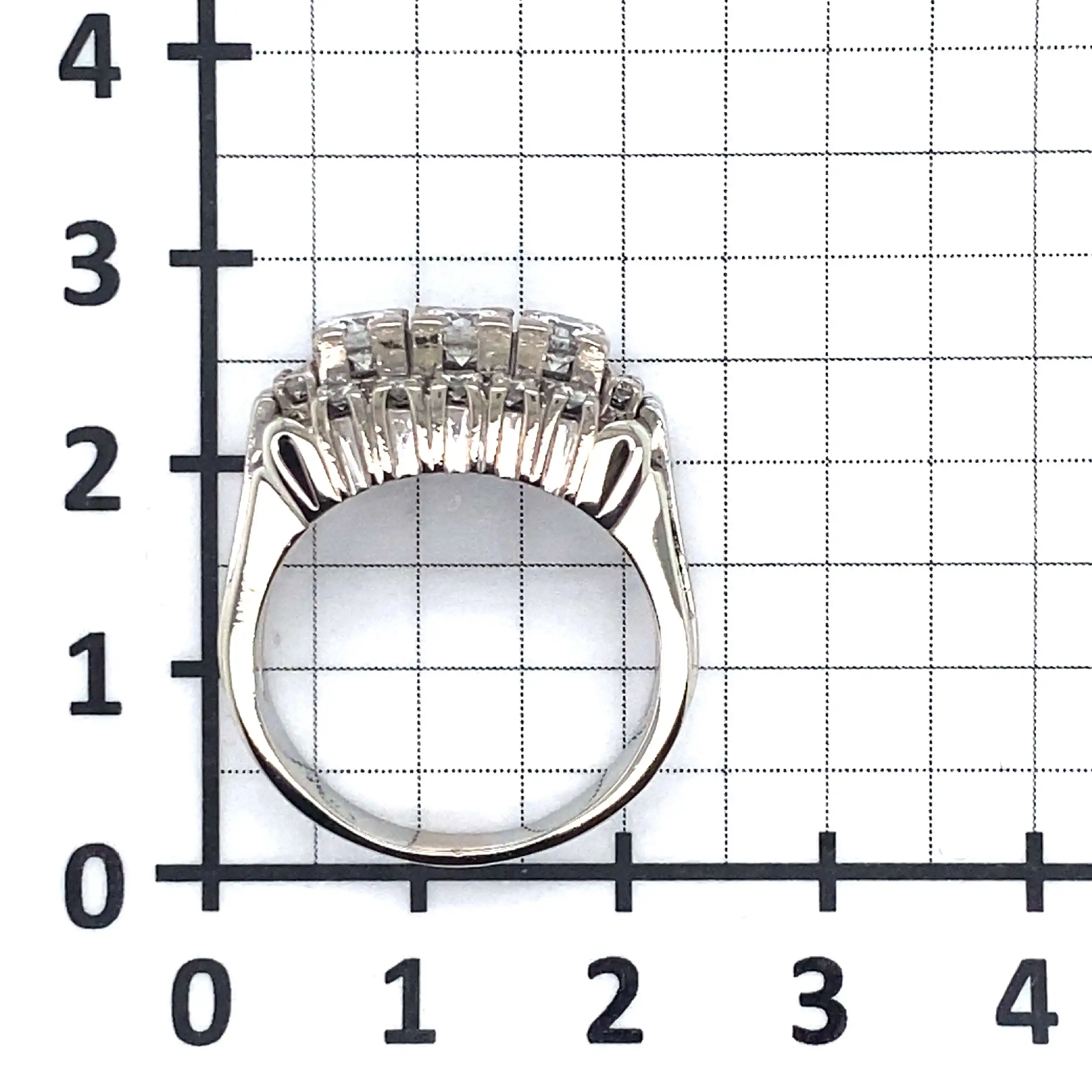 Ring Weißgold mit 17 Brillanten Ring Weißgold mit 17 Brillanten