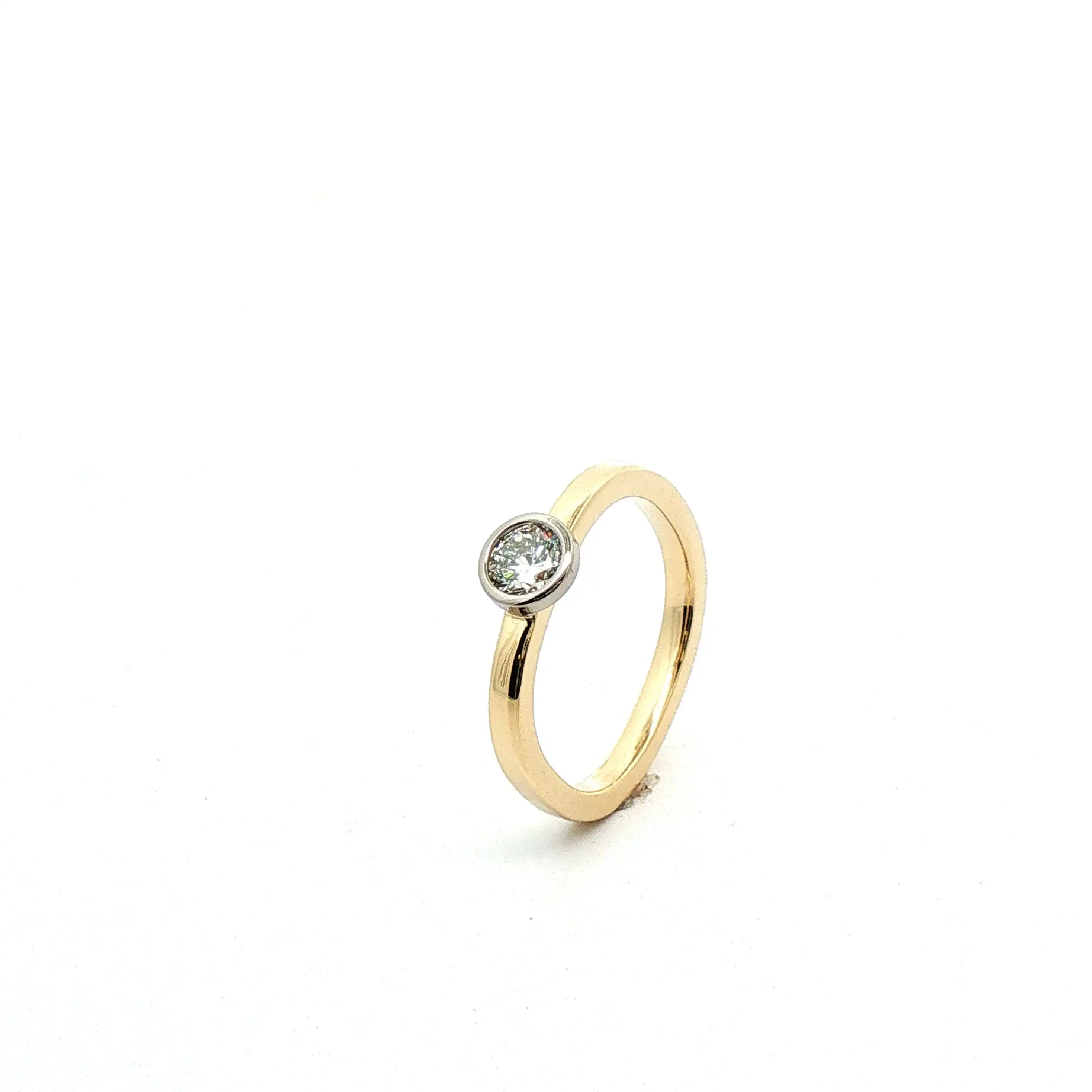 Ring Bicolor mit Brillant