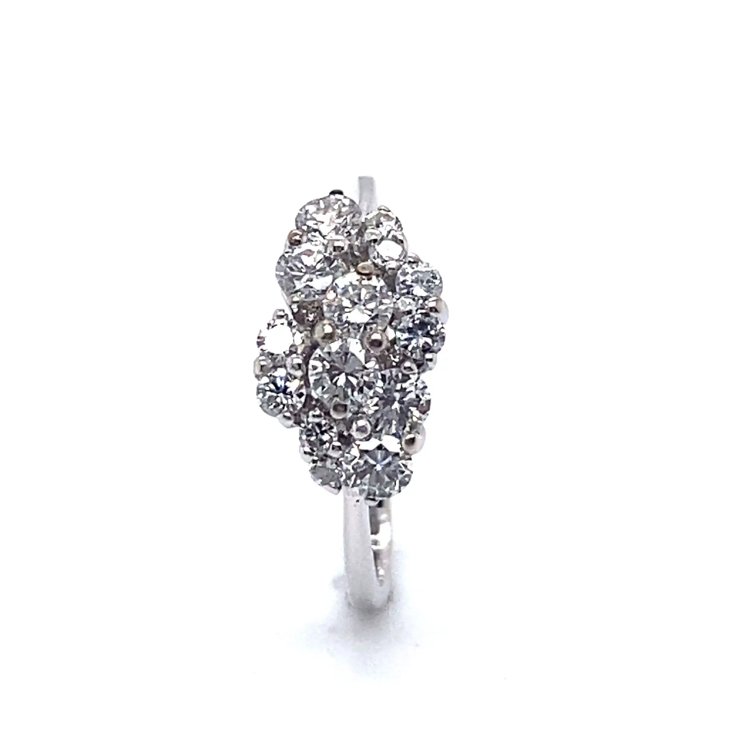Ring Weißgold mit Brillanten, graviert mit 0,90ct Ring Weißgold mit Brillanten, graviert mit 0,90ct
