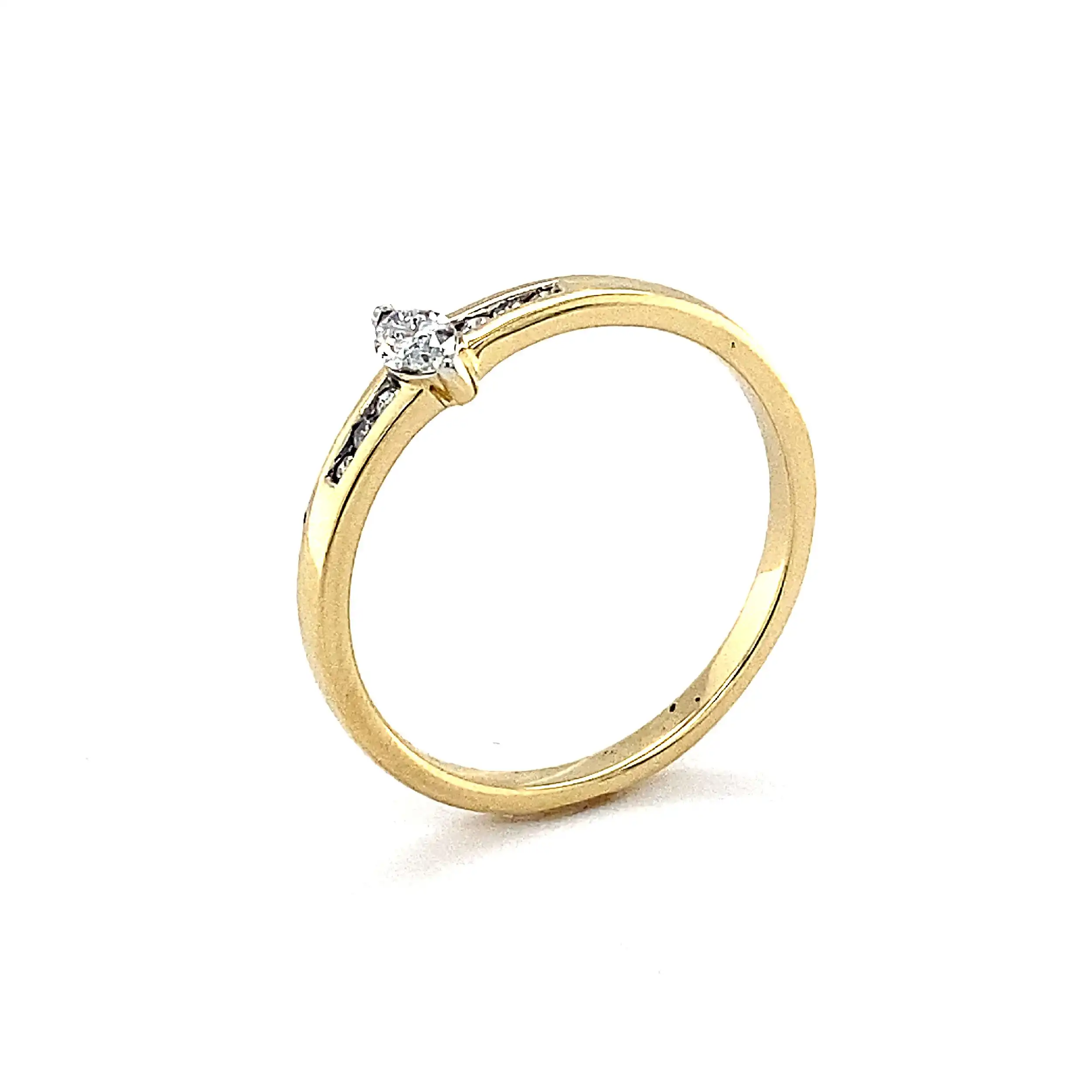 Ring Gelbgold mit Diamanten und Marquise-Schliff-Diamant Ring Gelbgold mit Diamanten und Marquise-Schliff-Diamant