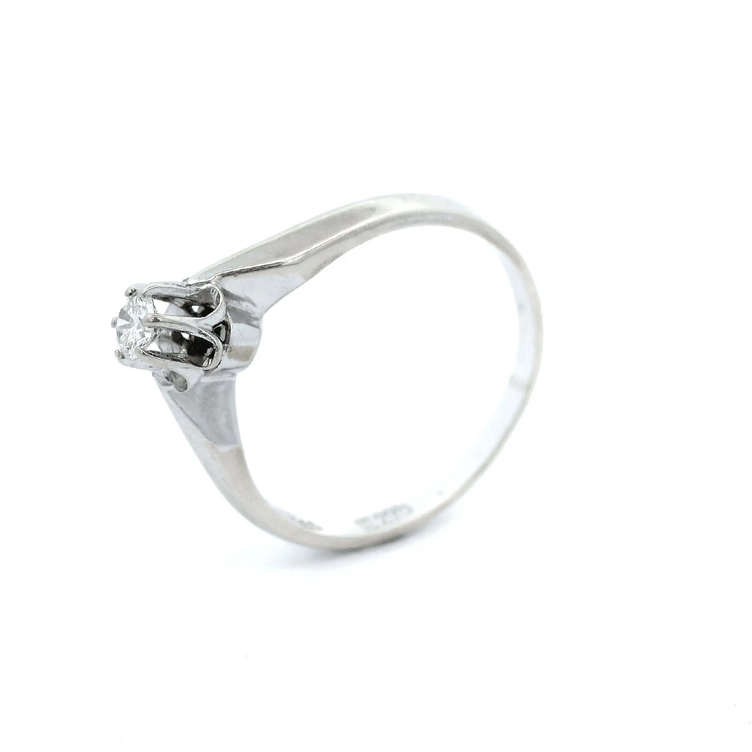 Ring Weißgold mit Brillant Ring Weißgold mit Brillant