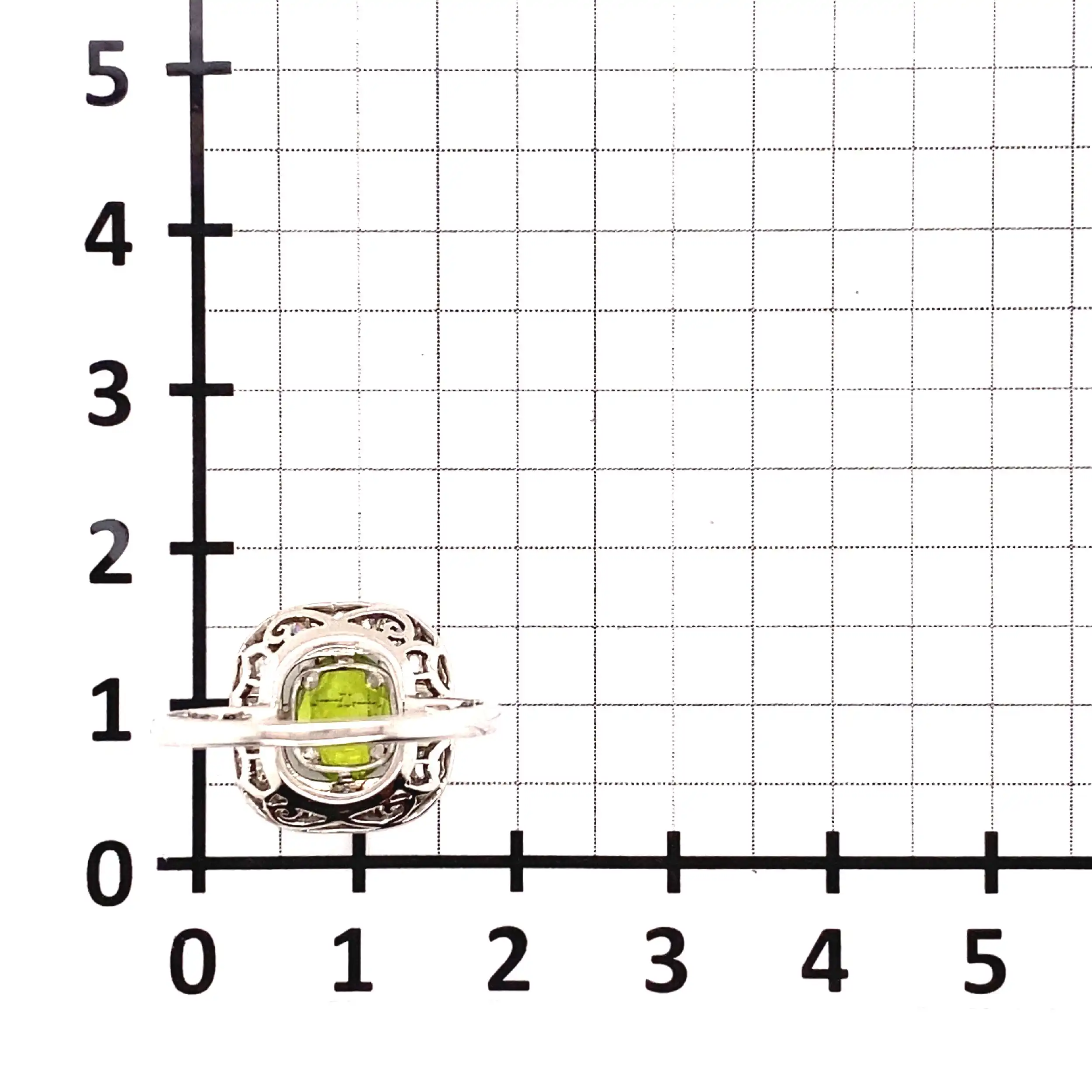 Ring mit Peridot und Altschliffbrillanten