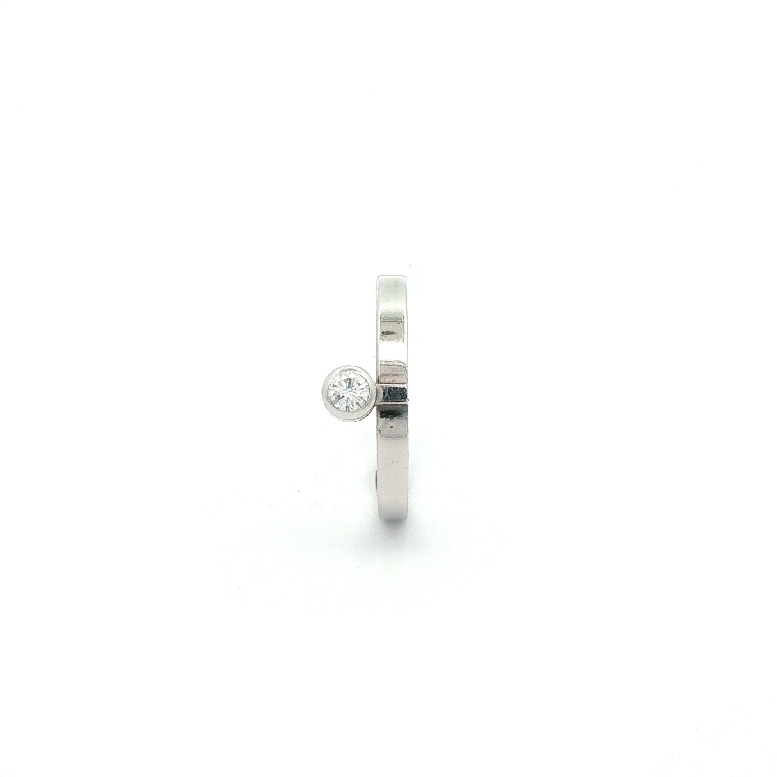Ring Weißgold mit Brillant, graviert mit 0,13ct