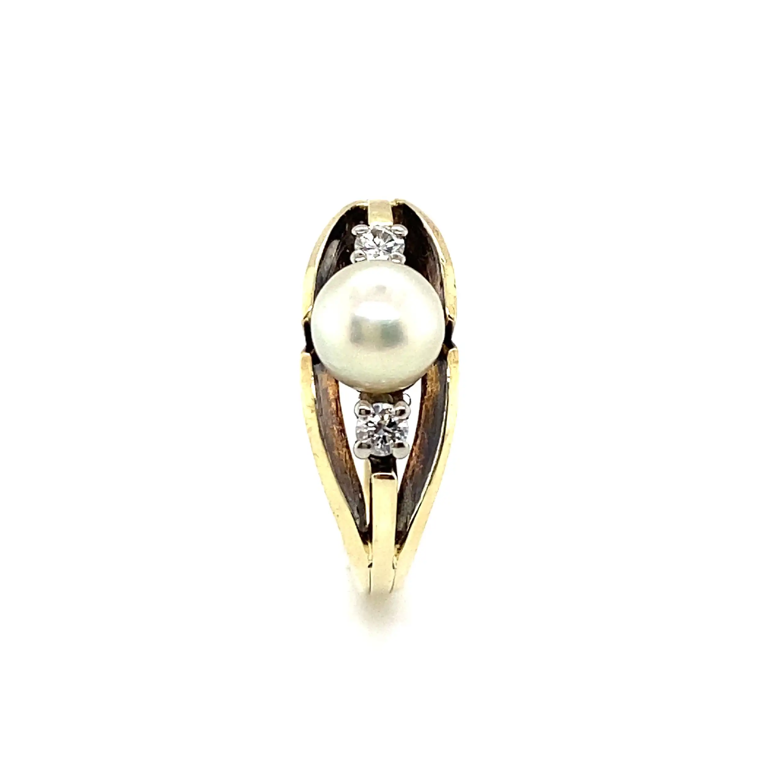 Ring Gelbgold mit Perle und Brillanten Ring Gelbgold mit Perle und Brillanten