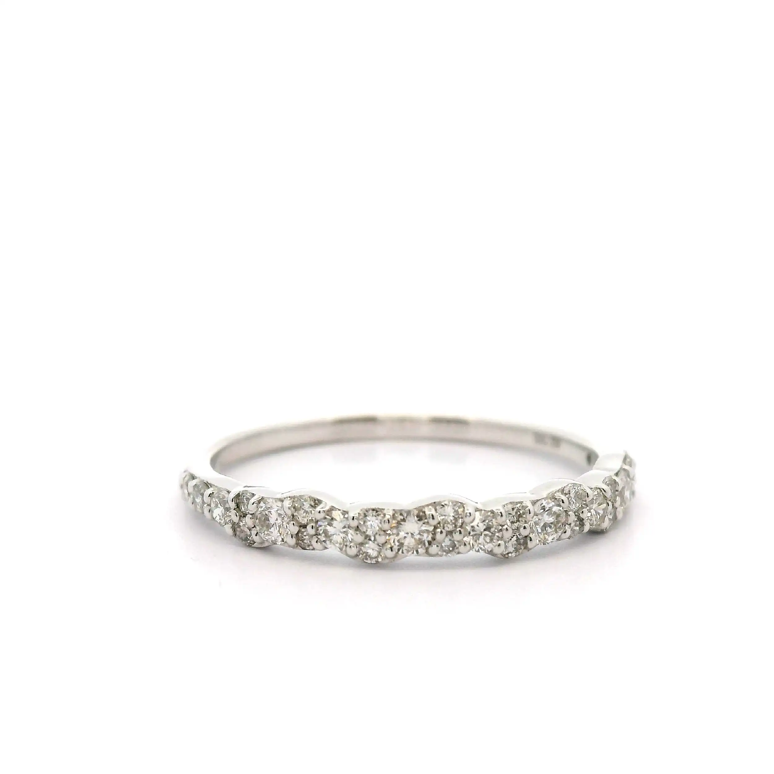 Ring Weißgold mit Brillanten Ring Weißgold mit Brillanten