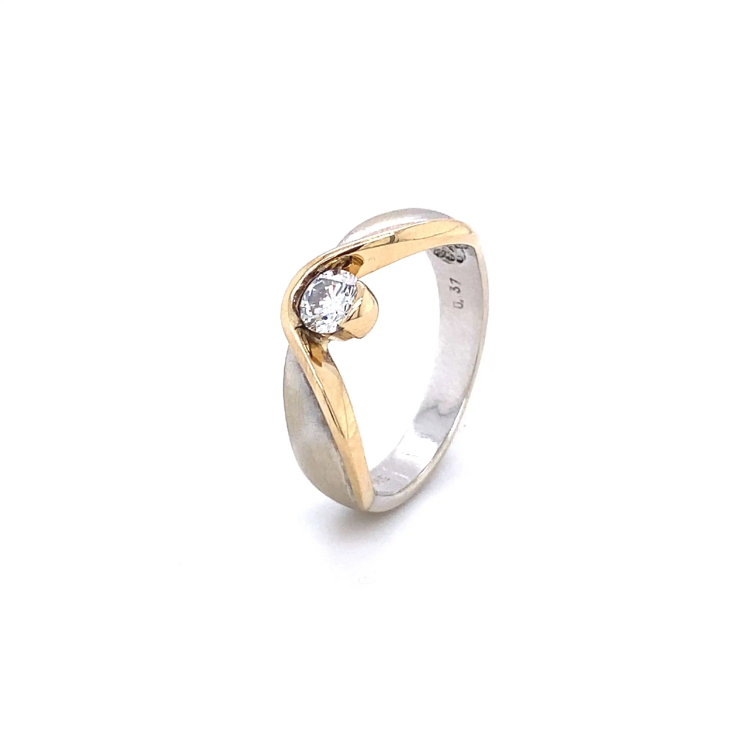 Ring Bicolor mit Brillant, graviert mit 0,37ct Ring Bicolor mit Brillant, graviert mit 0,37ct