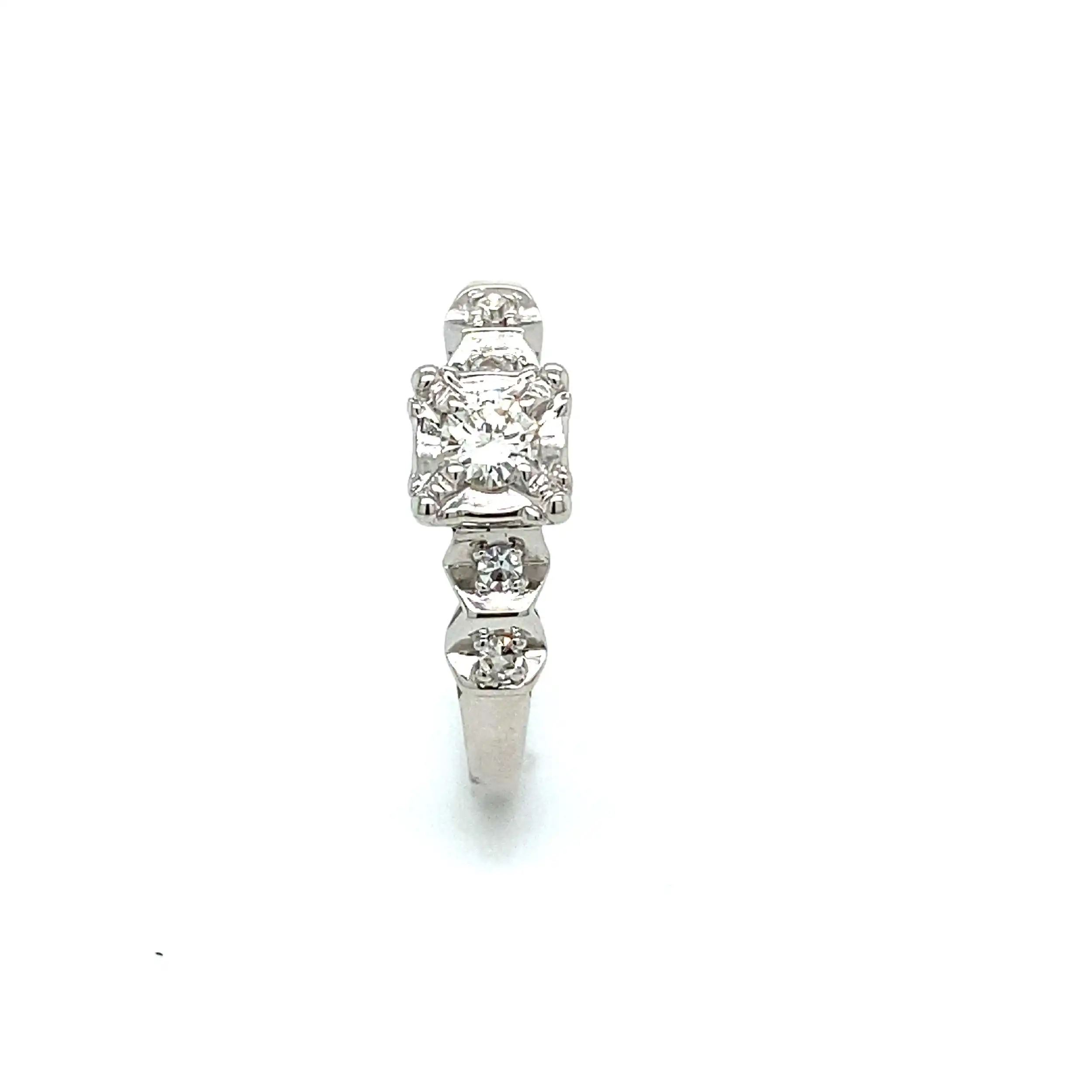 Ring Weißgold mit Brillant und Diamanten