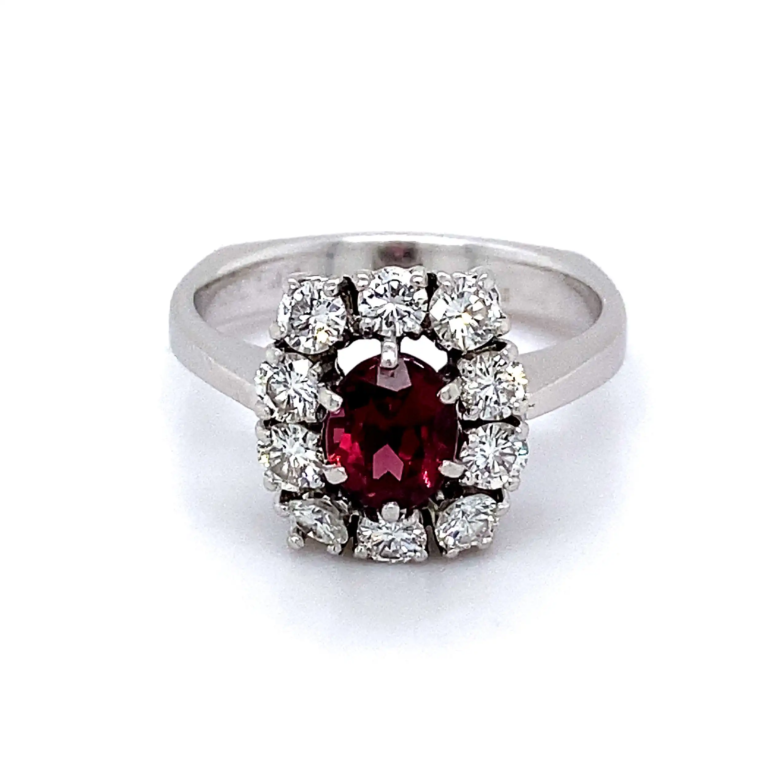 Ring Weißgold mit Rubin und Brillanten Ring Weißgold mit Rubin und Brillanten