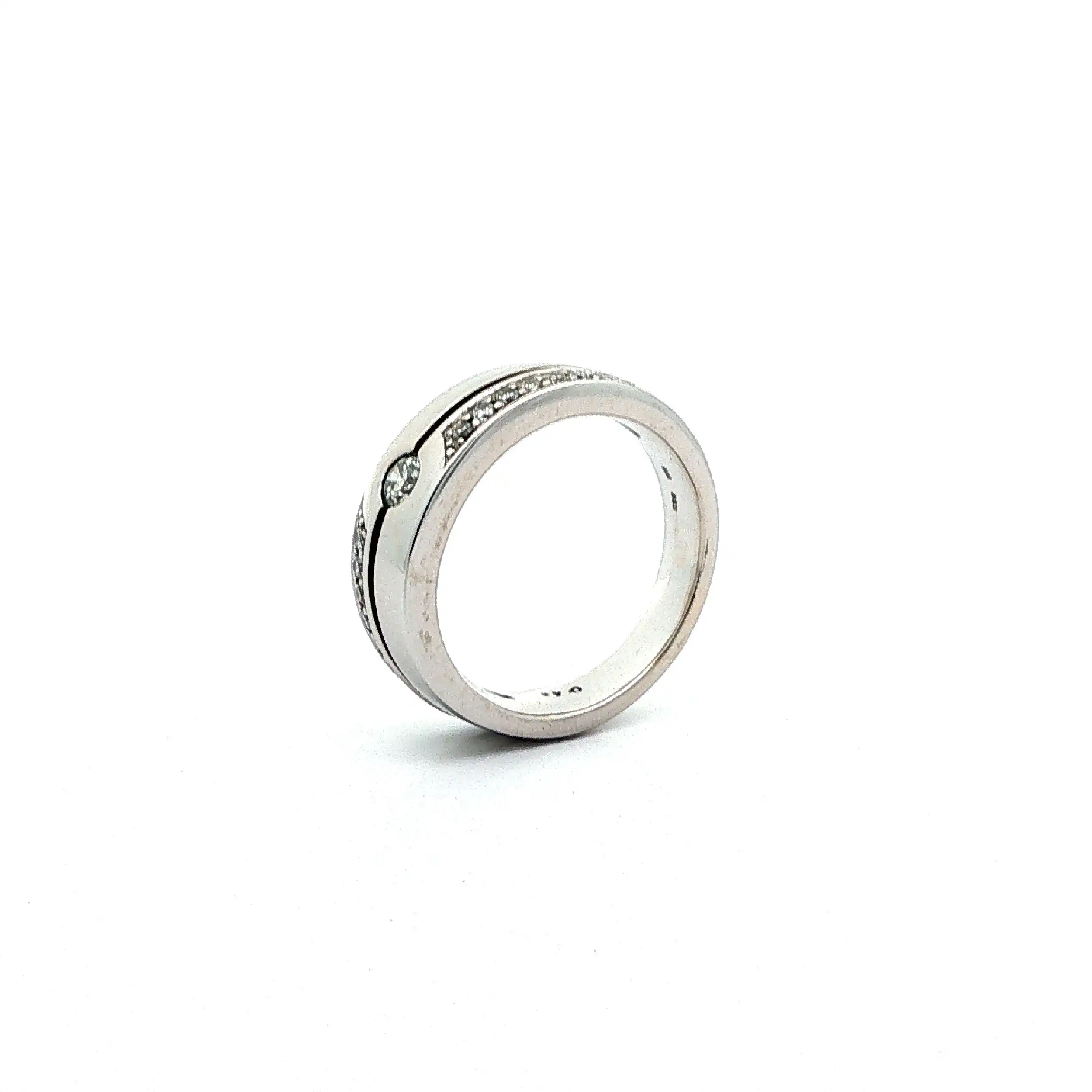 Ring Weißgold mit Brillanten, graviert mit 0,48ct.