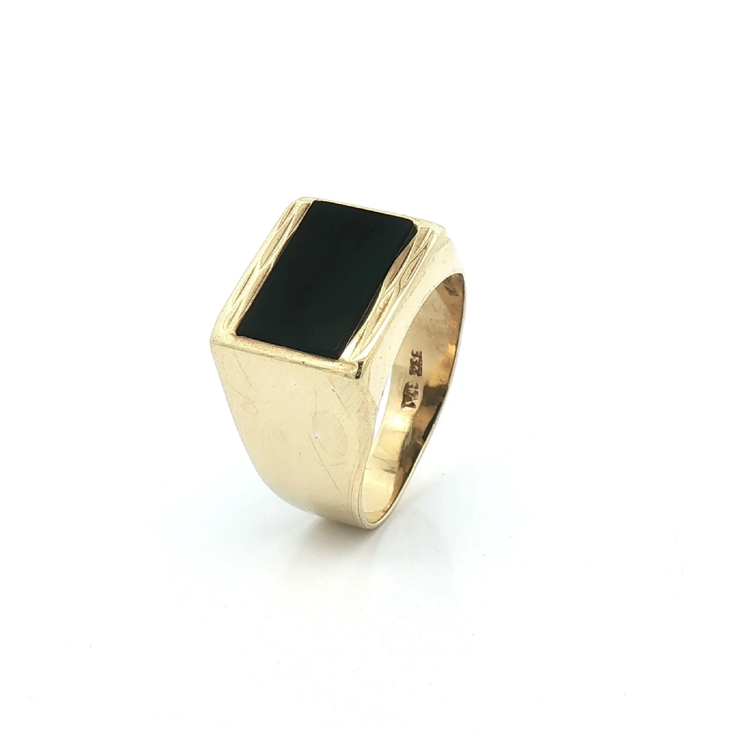 Ring Gelbgold mit Onyx Ring Gelbgold mit Onyx