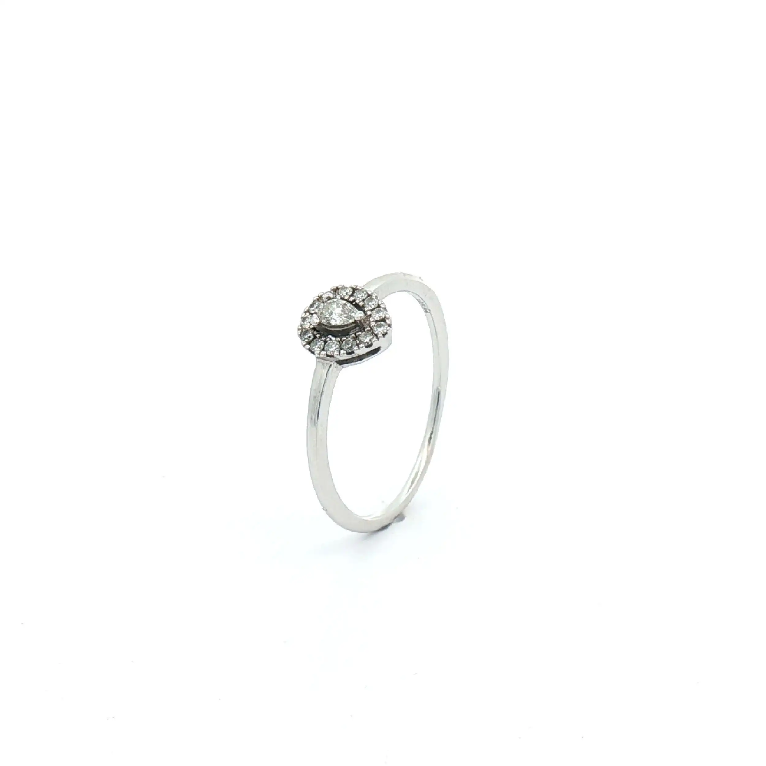 Ring Weißgold mit Brillanten und Diamant im Tropfenschliff Christ Ring Weißgold mit Brillanten und Diamant im Tropfenschliff Christ