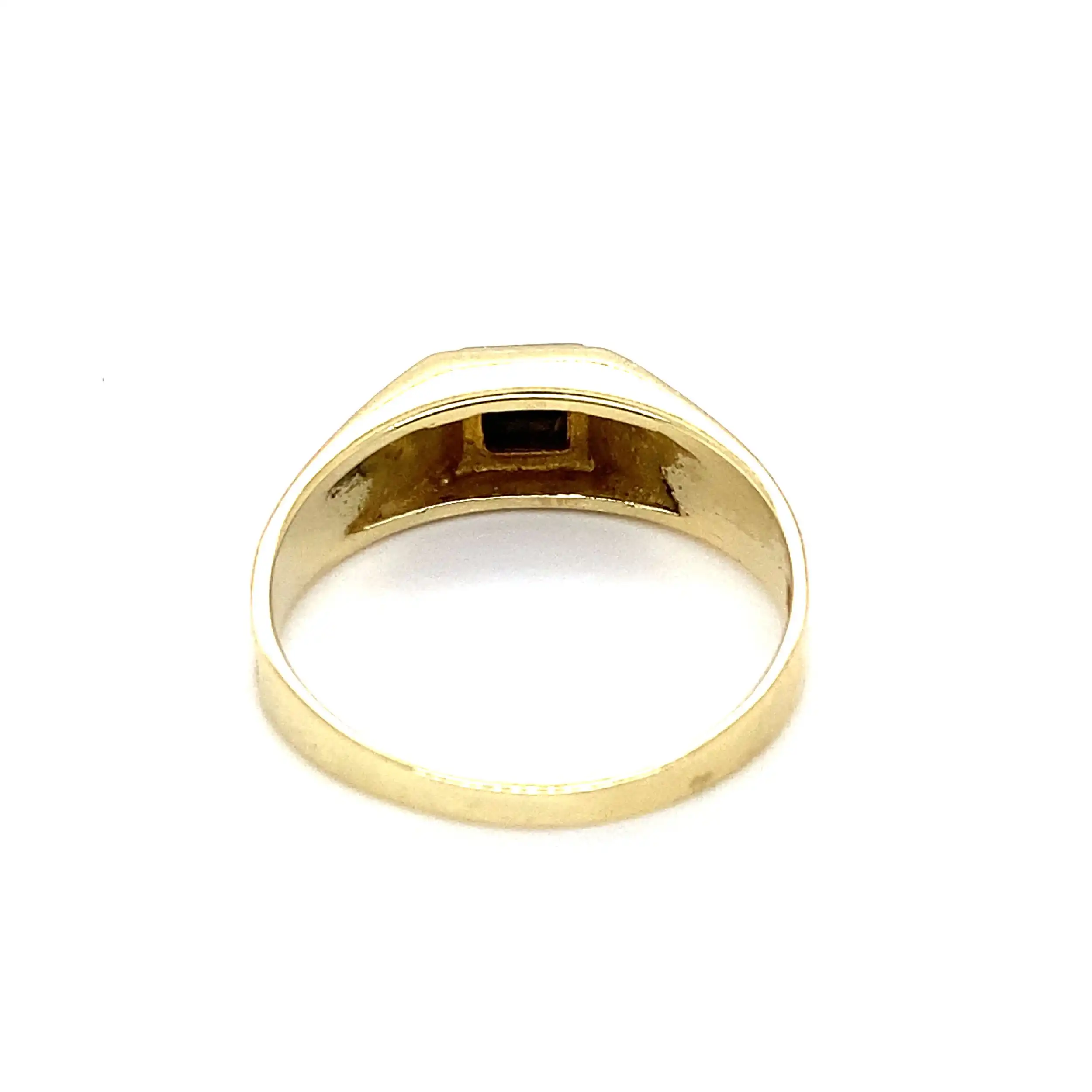 Ring Gelbgold mit Brillant, graviert mit 0,015ct Ring Gelbgold mit Brillant, graviert mit 0,015ct