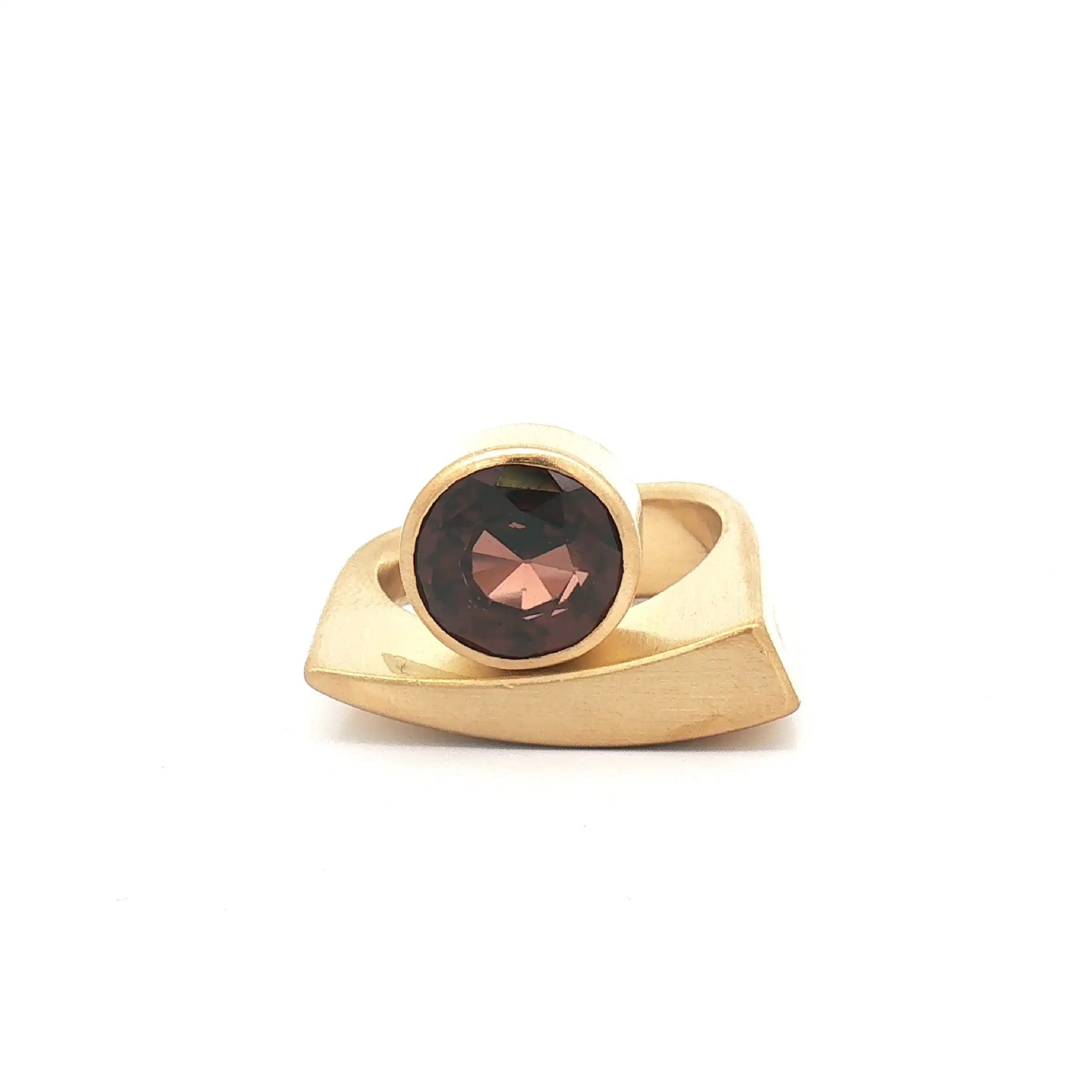 Ring Gelbgold mit braunem Farbstein