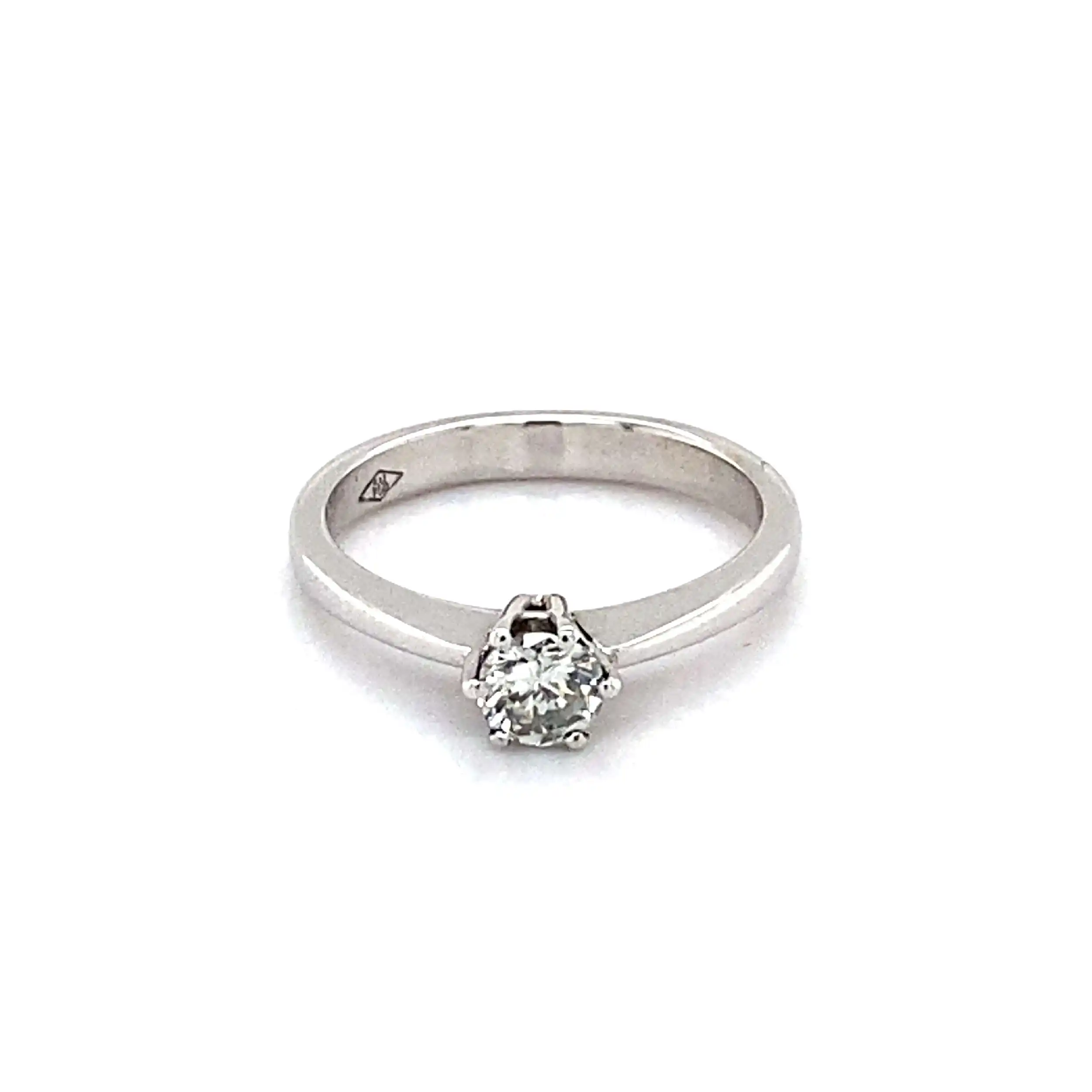 Ring Weißgold mit Brillant, graviert mit 0,32ct Ring Weißgold mit Brillant, graviert mit 0,32ct