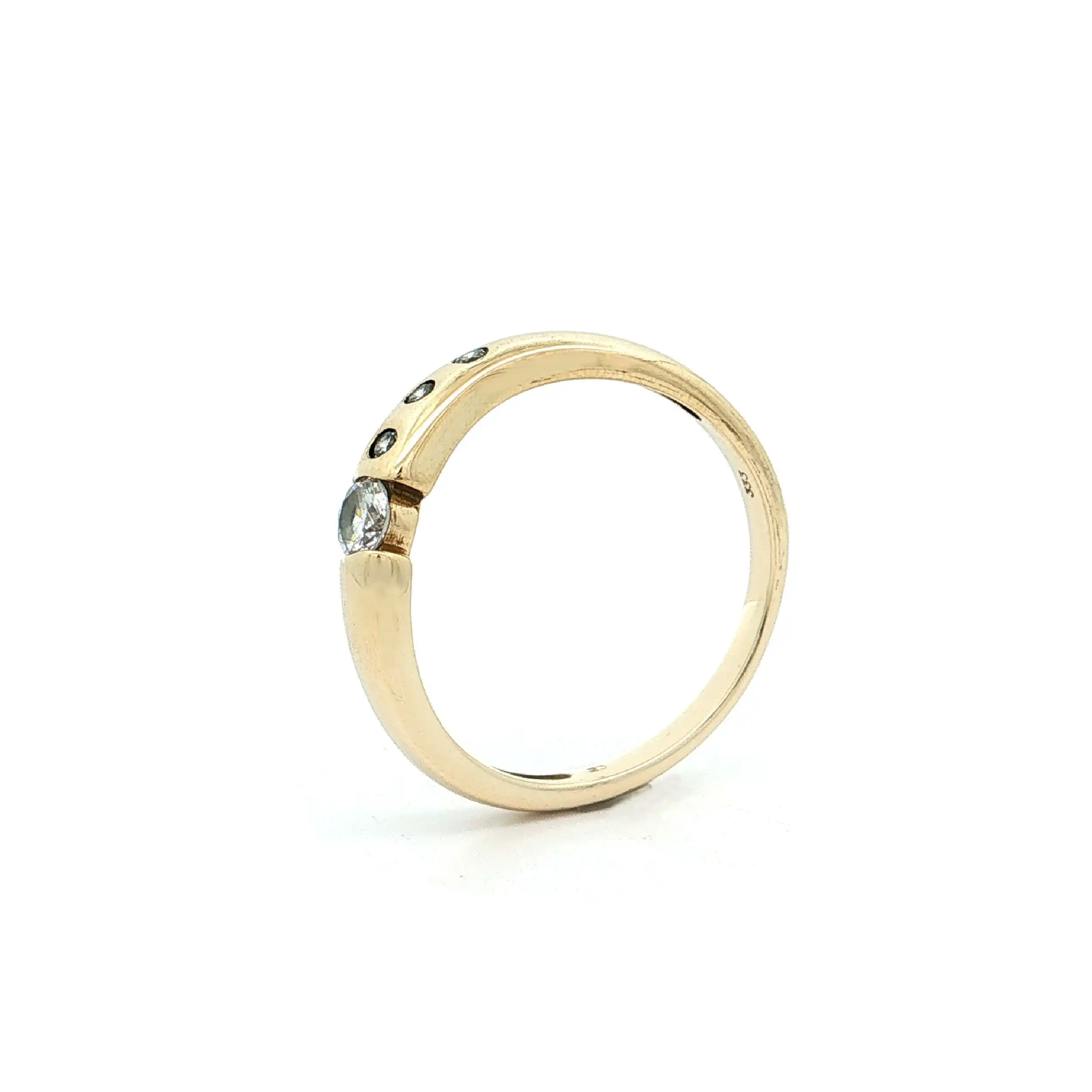 Ring Gelbgold geschwungen mit Zirkonia Ring Gelbgold geschwungen mit Zirkonia