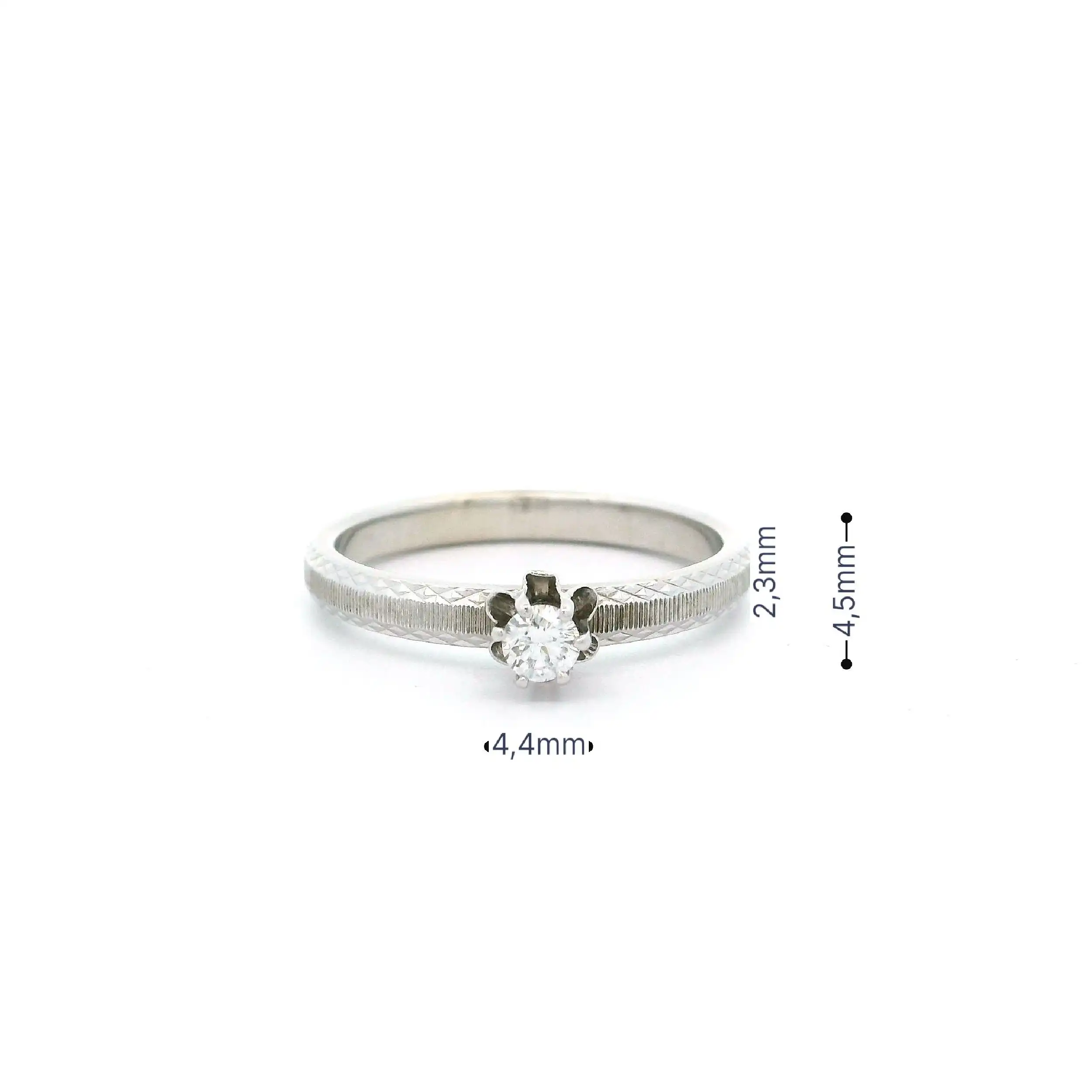 Ring Weißgold mit Brillant, graviert mit 0,10ct.