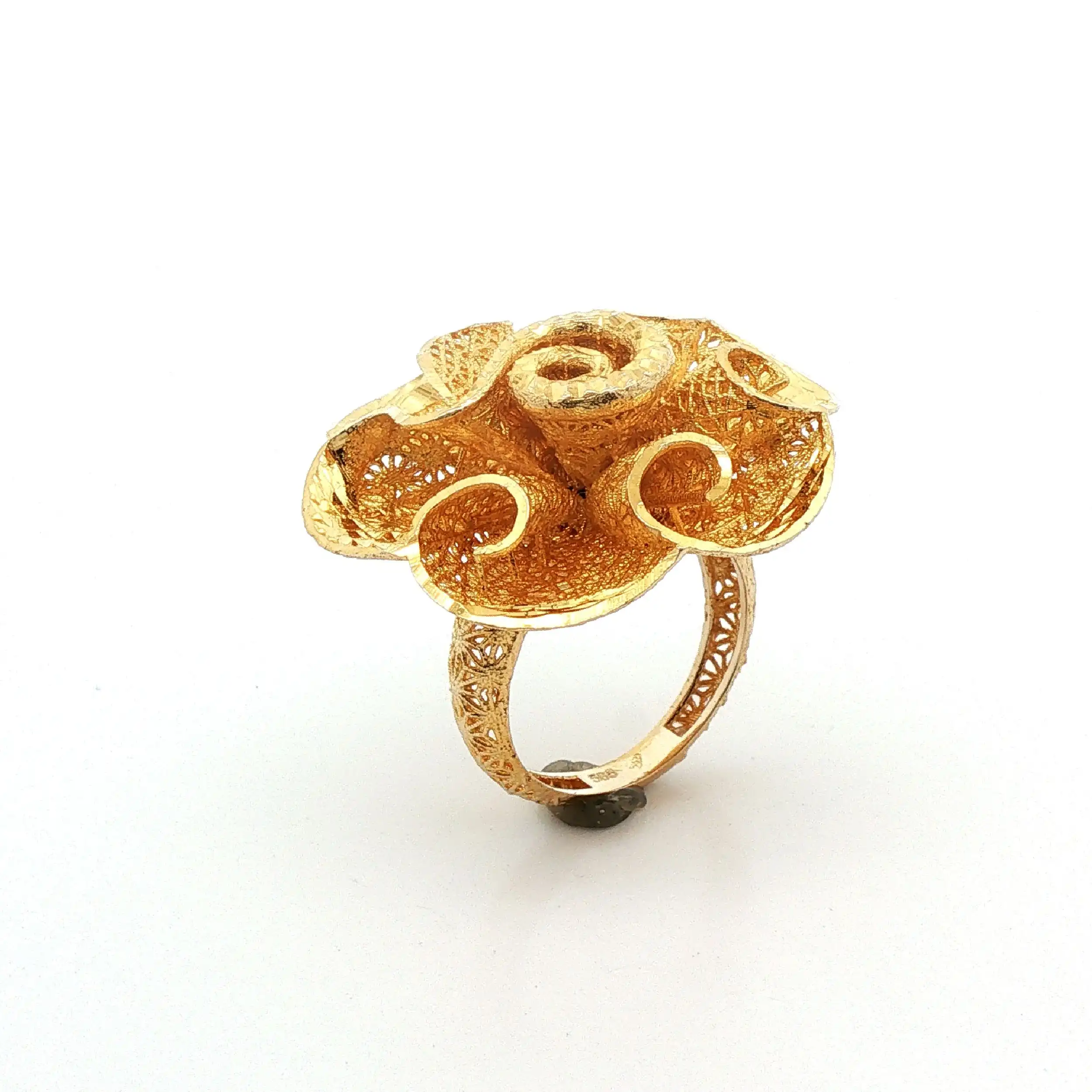 Ring Gelbgold mit Blume