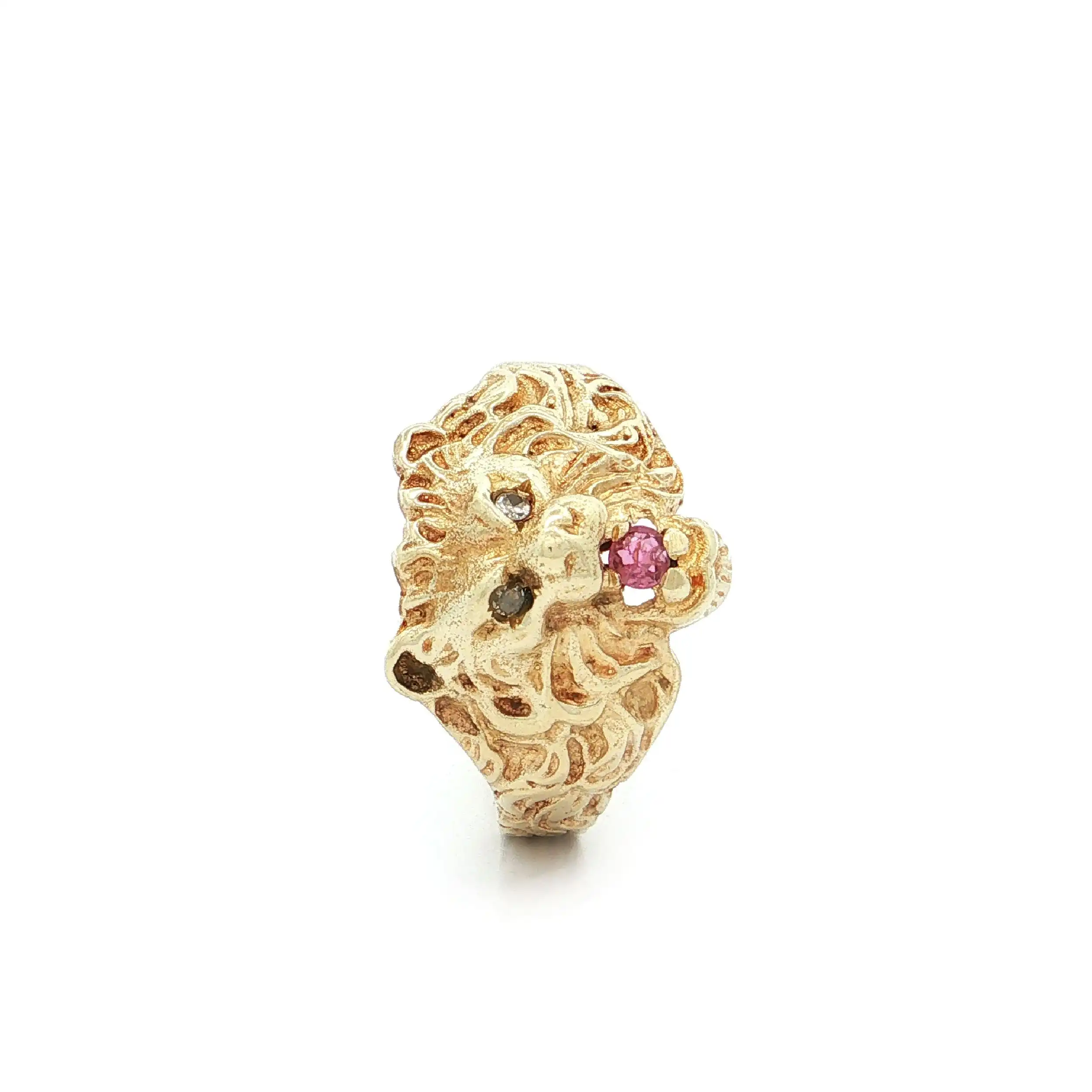 Ring Gelbgold Löwe mit Rubin