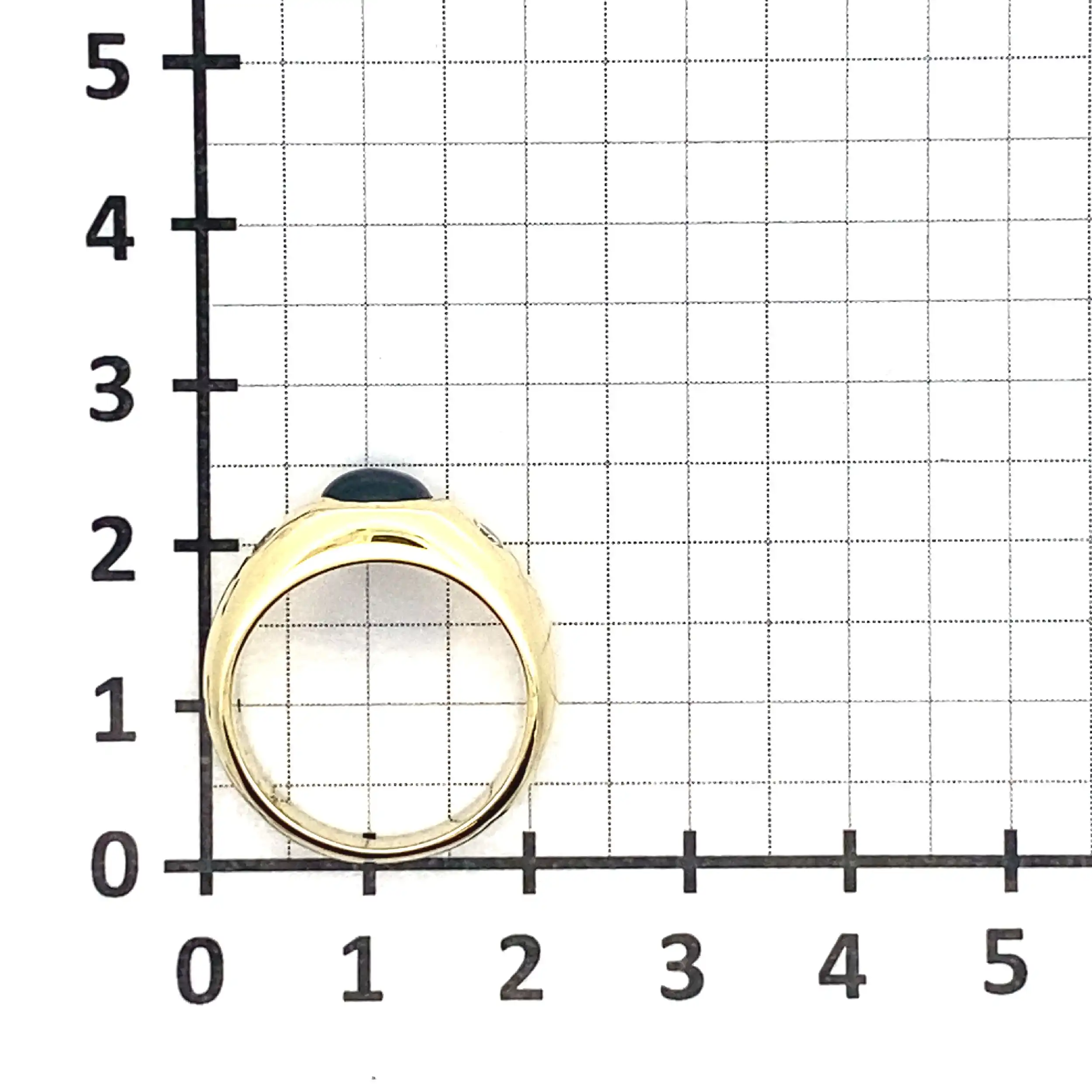 Ring Gelbgold mit Saphir Cabochon und Brillanten