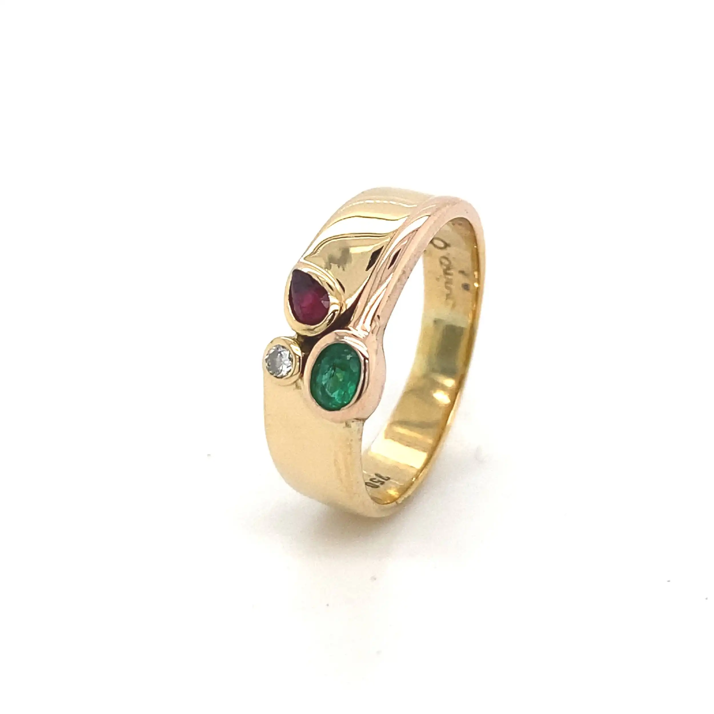 Ring Bicolor mit Rubin, Smaragd und Brillant Ring Bicolor mit Rubin, Smaragd und Brillant