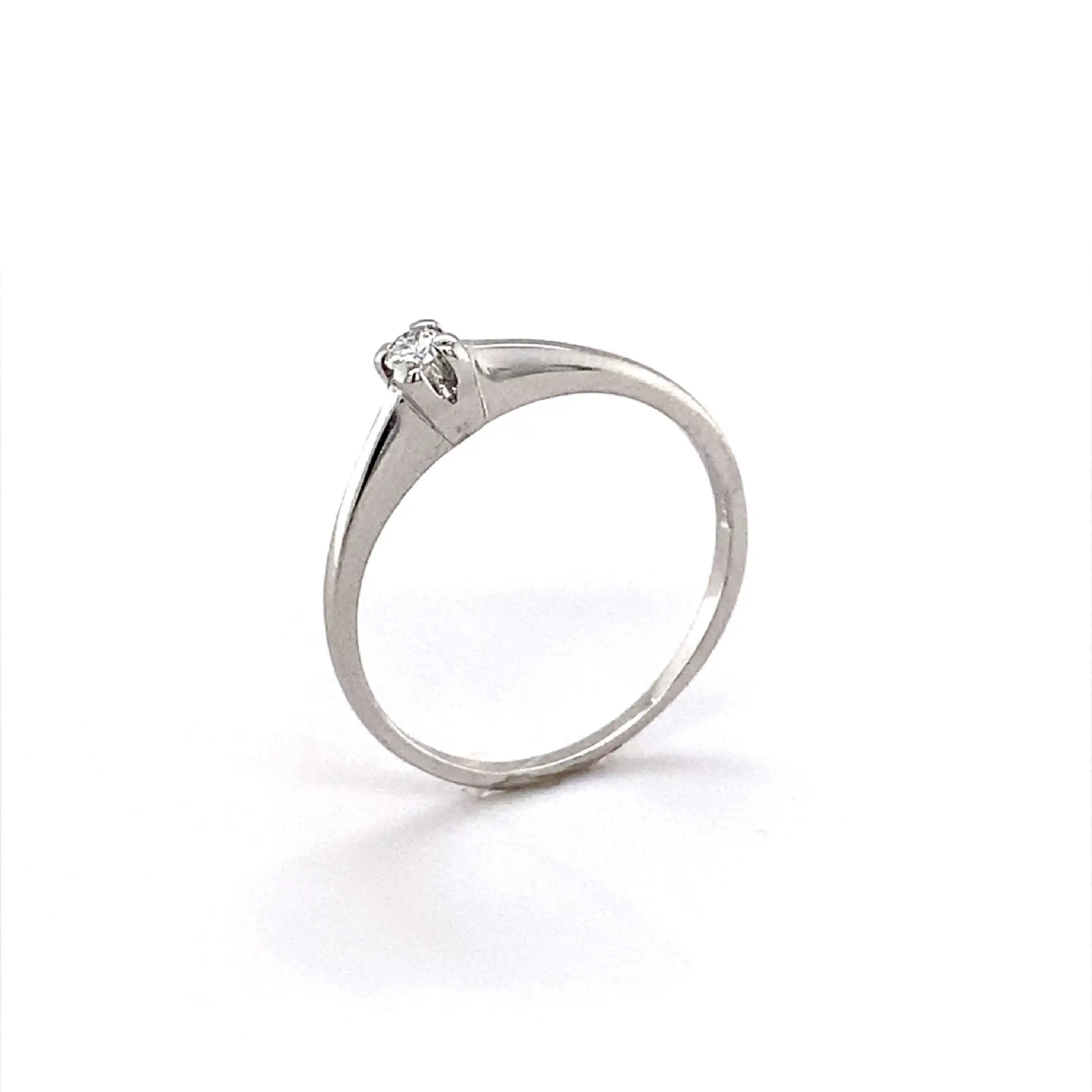 Ring Weißgold mit Brillant Ring Weißgold mit Brillant